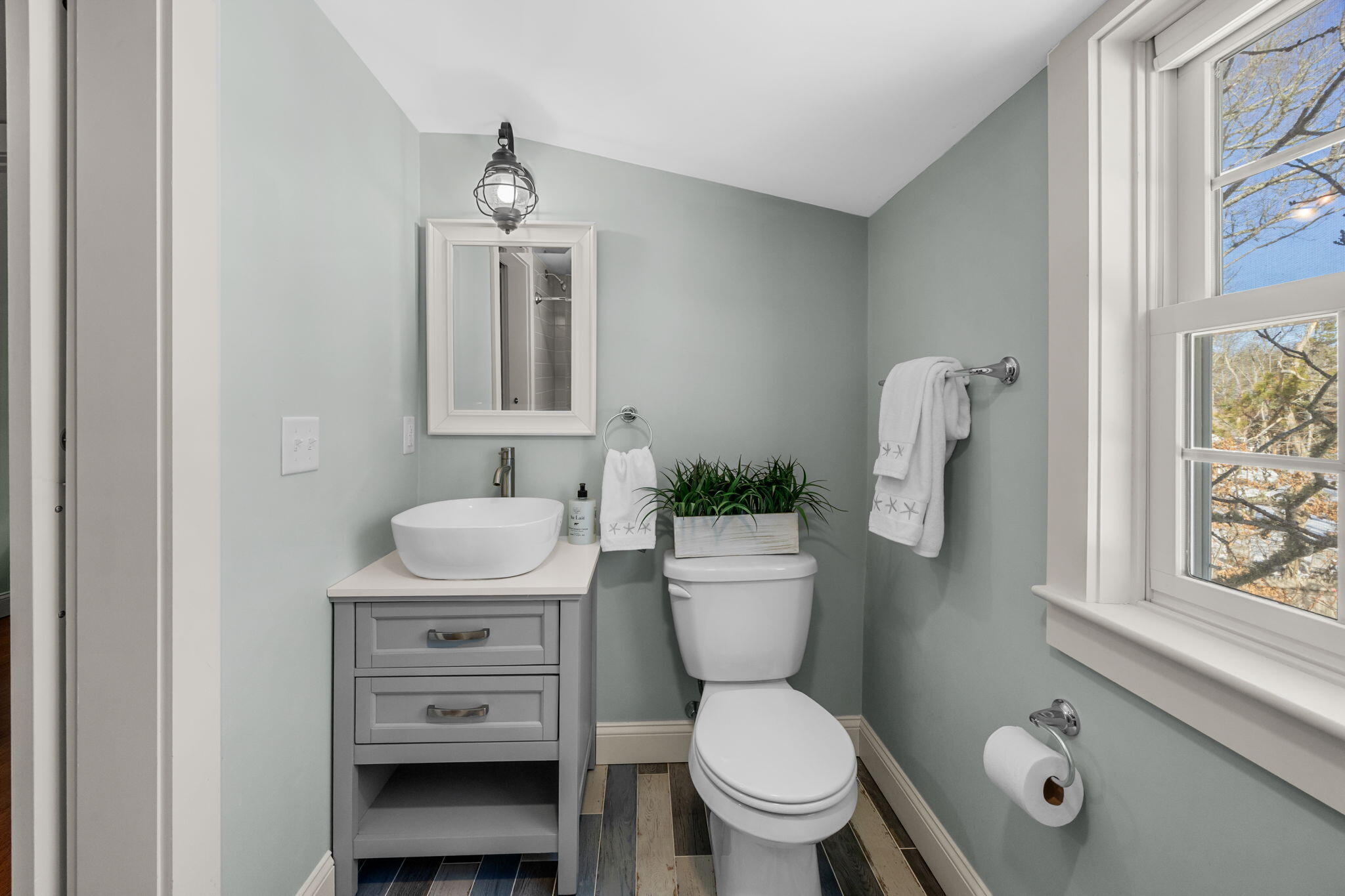 300 Schoolhouse Road