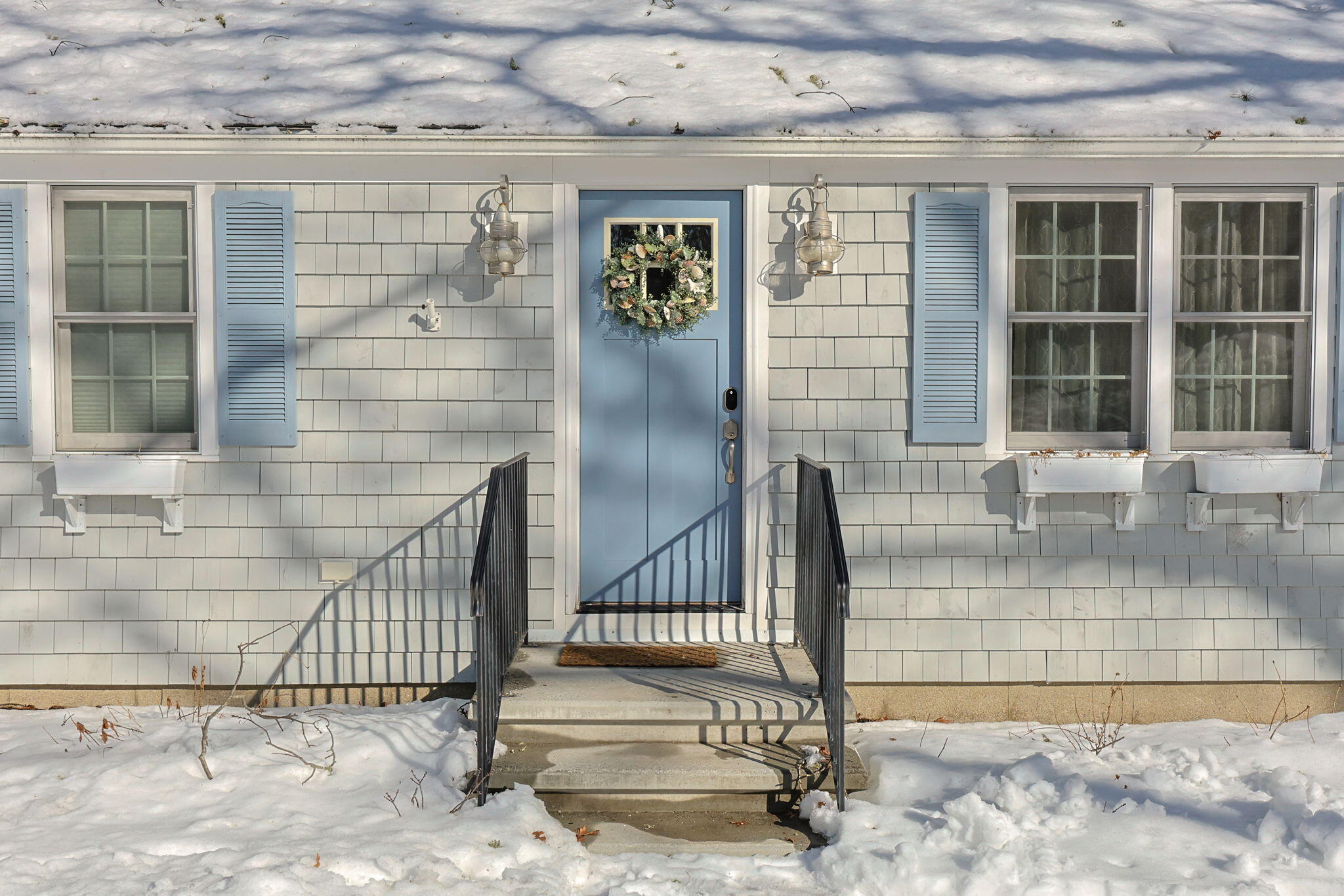 300 Schoolhouse Road