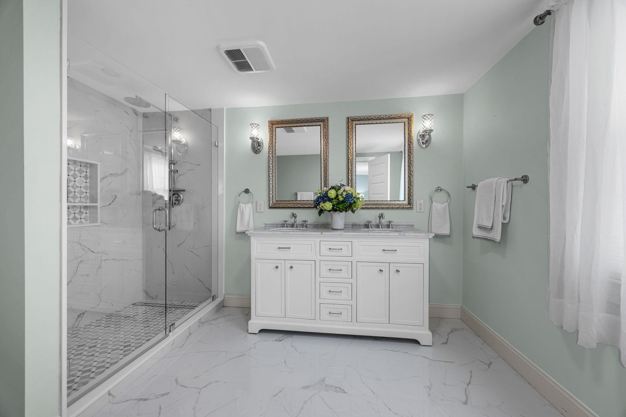 300 Schoolhouse Road