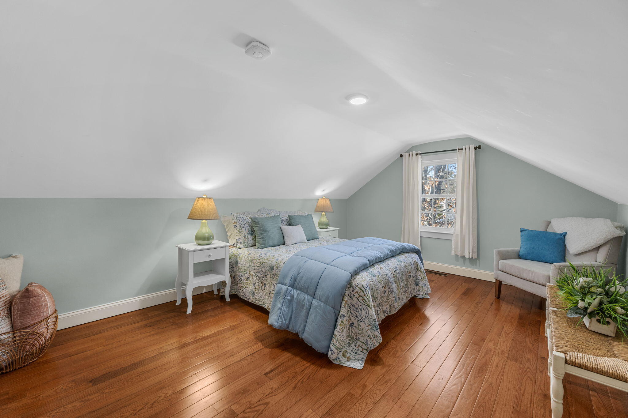 300 Schoolhouse Road