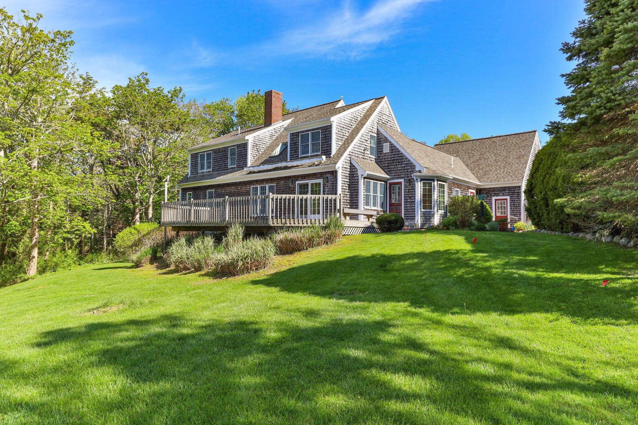 15 Mill Pond Road