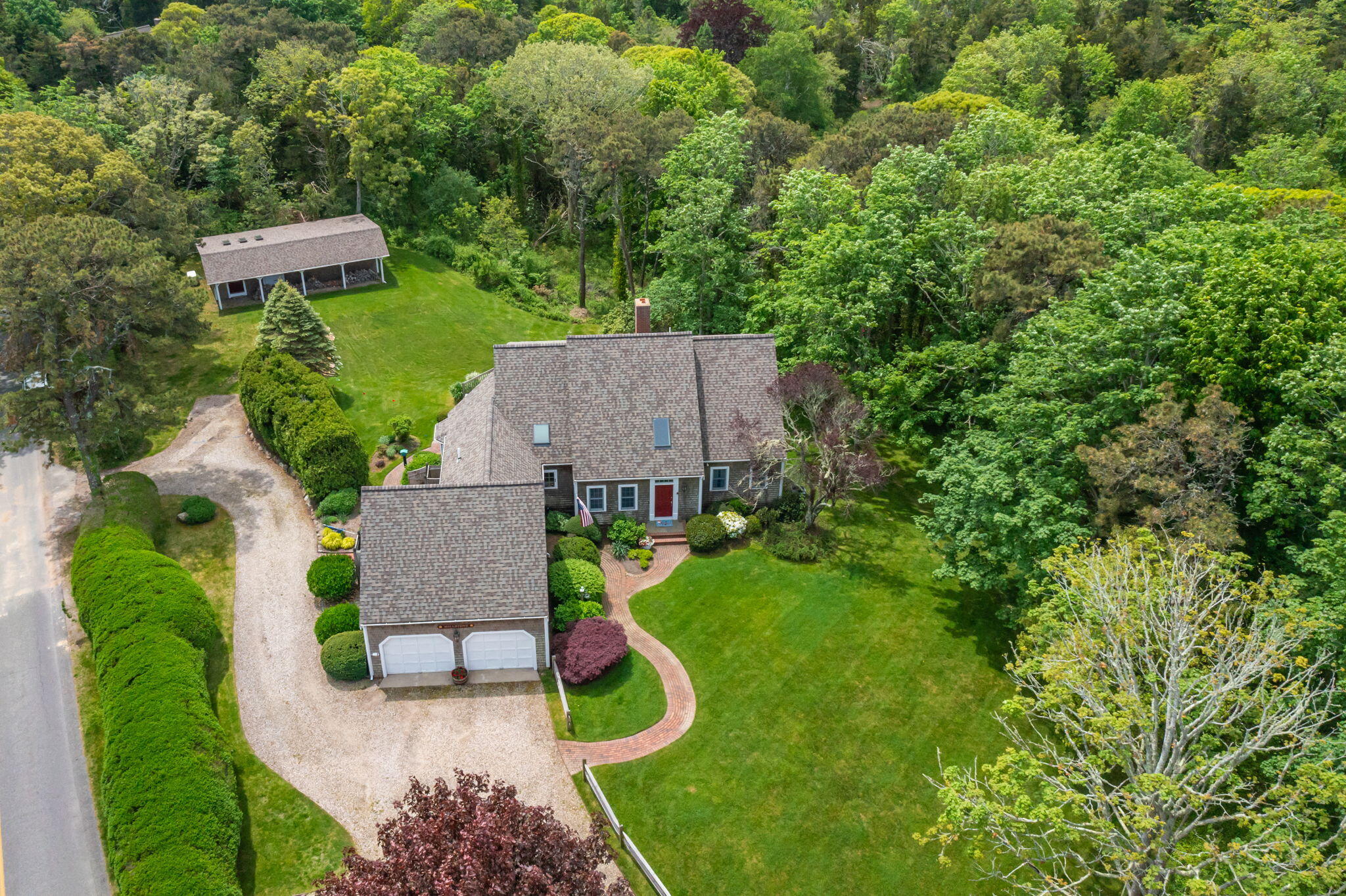 15 Mill Pond Road