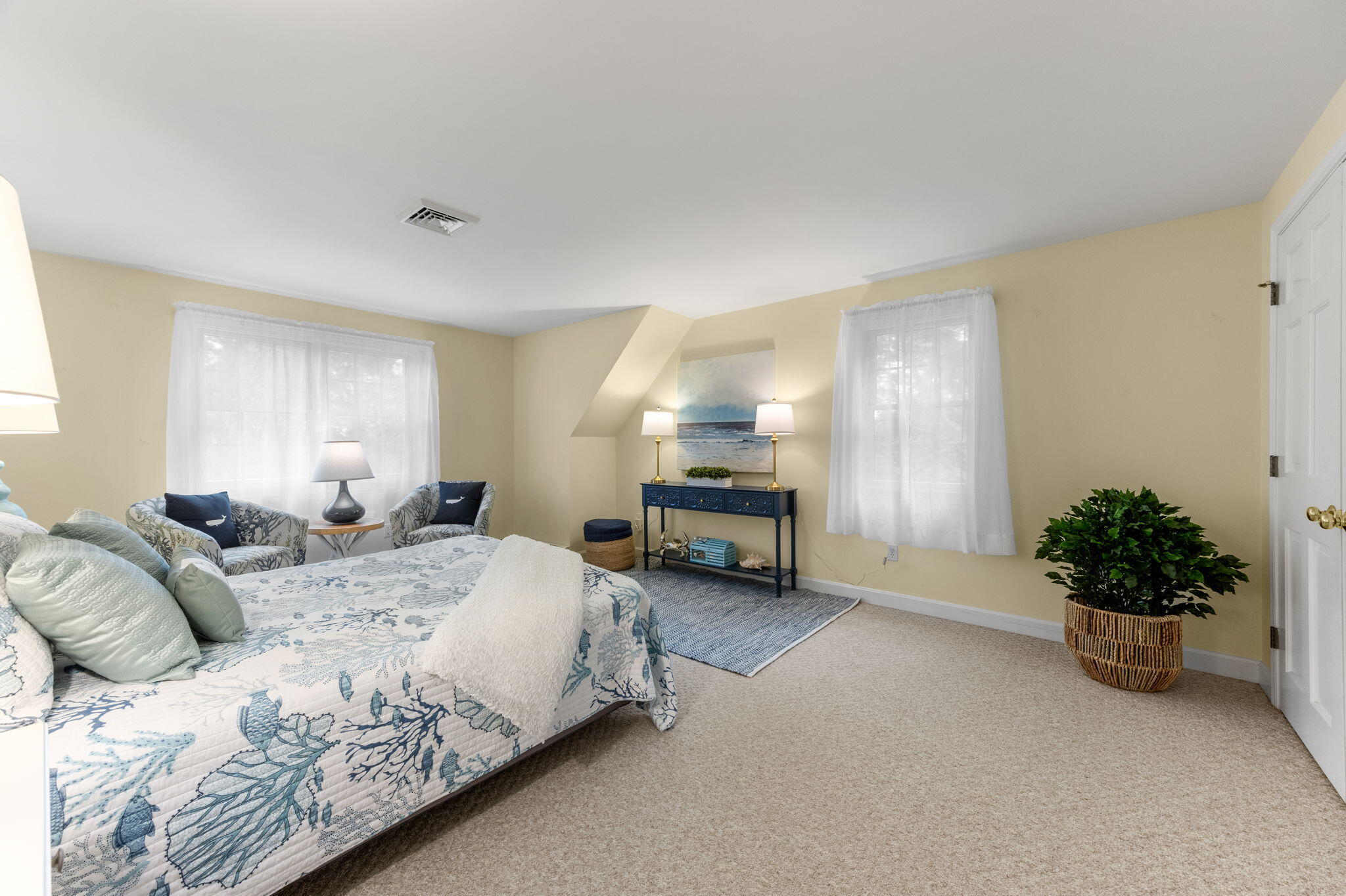 15 Mill Pond Road