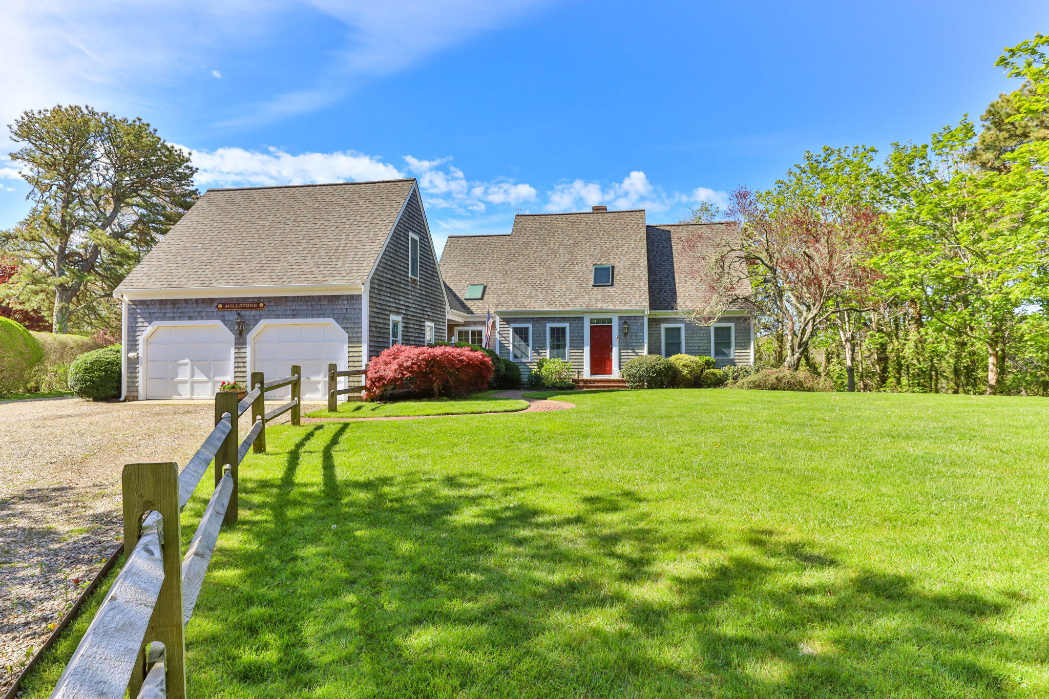 15 Mill Pond Road