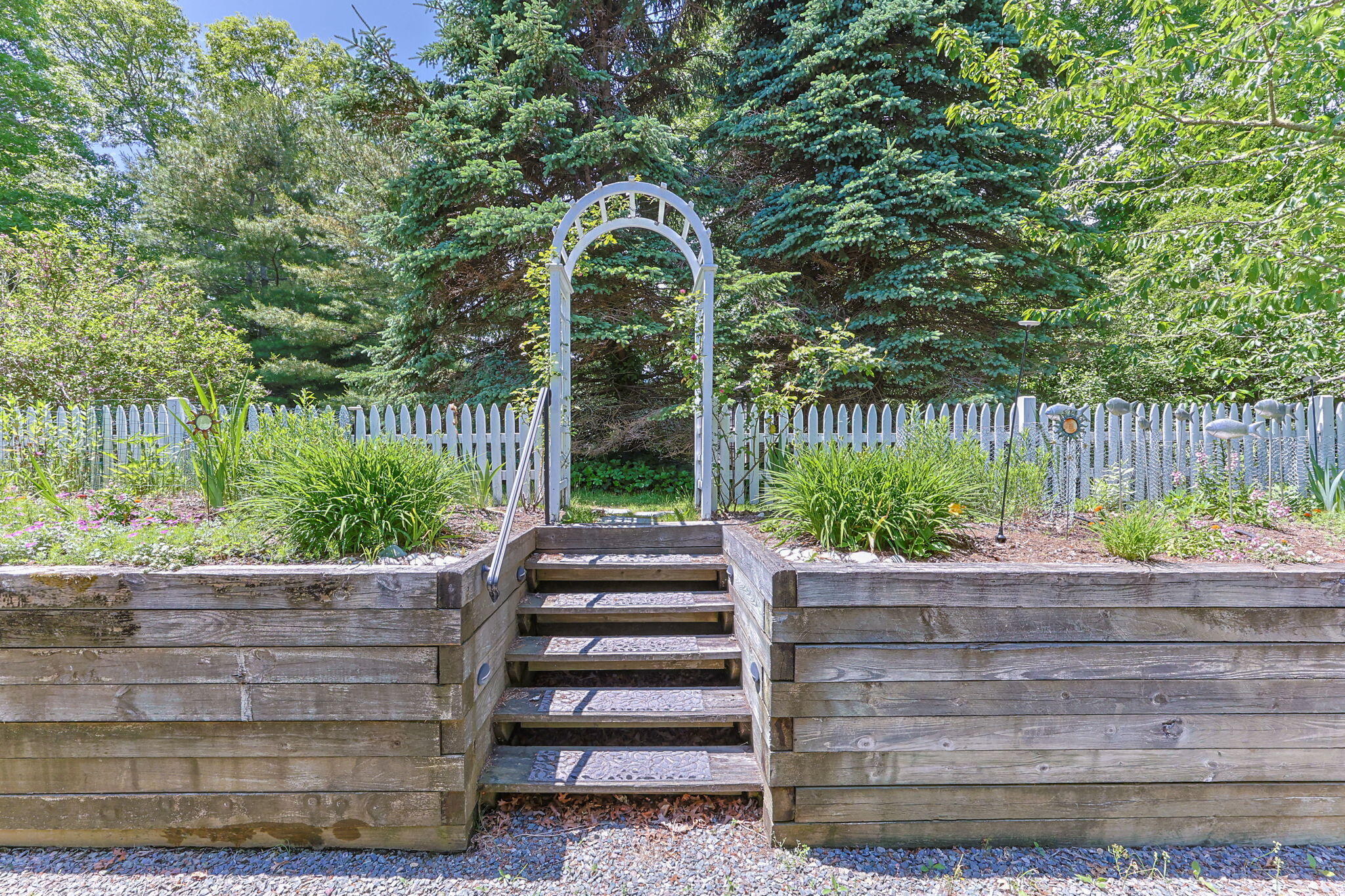 51 Chickadee Lane