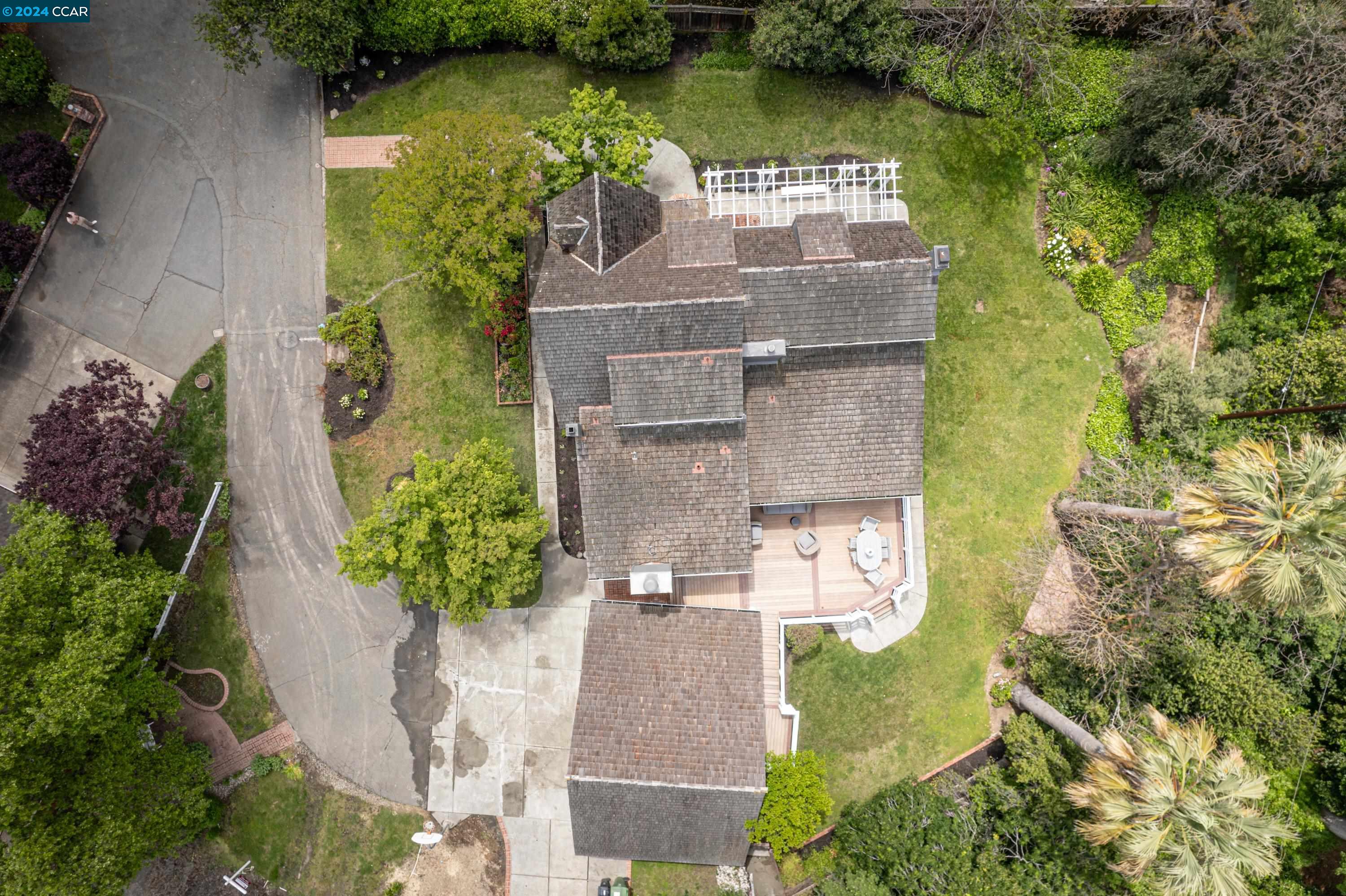 2966 Cherry Lane