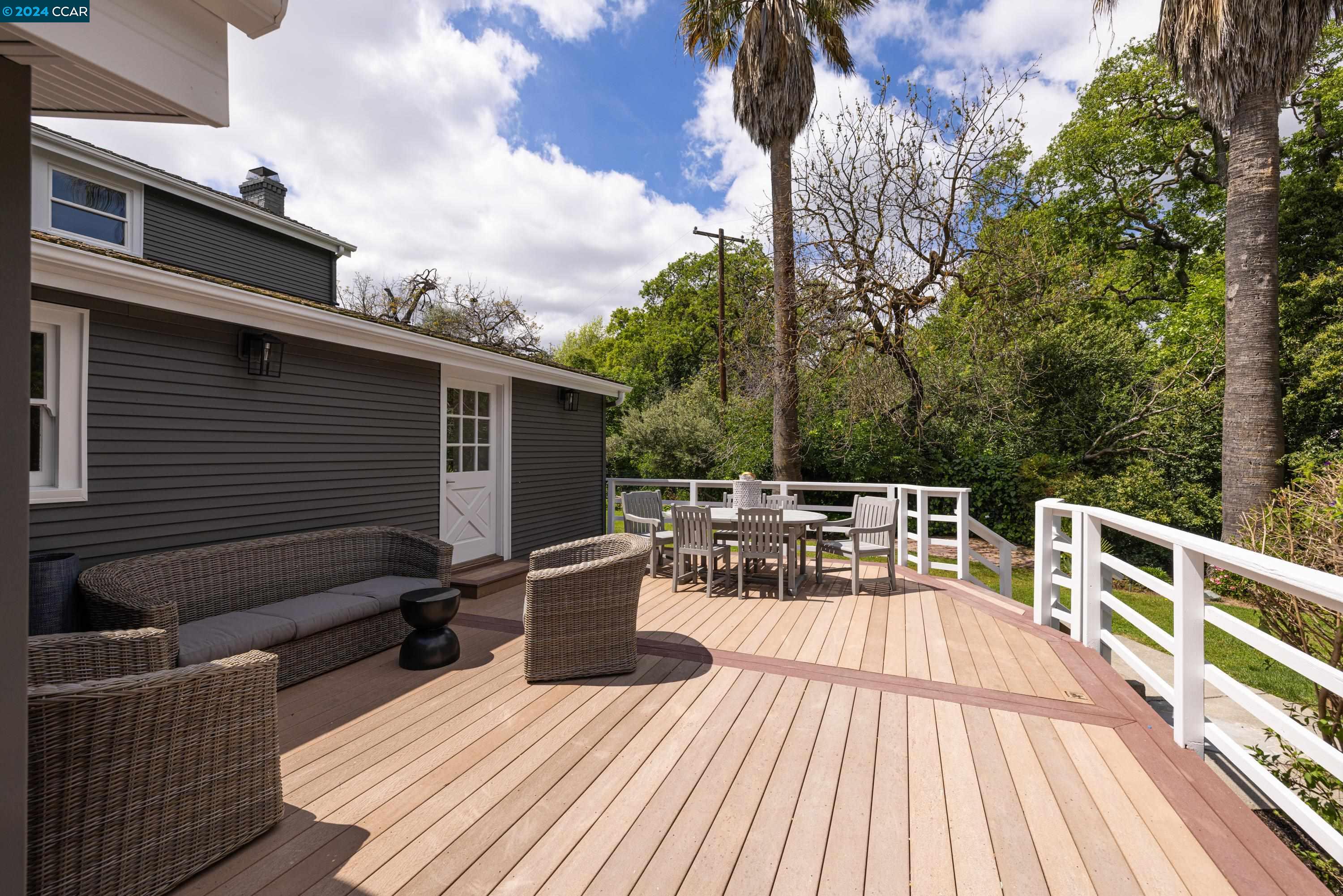 2966 Cherry Lane