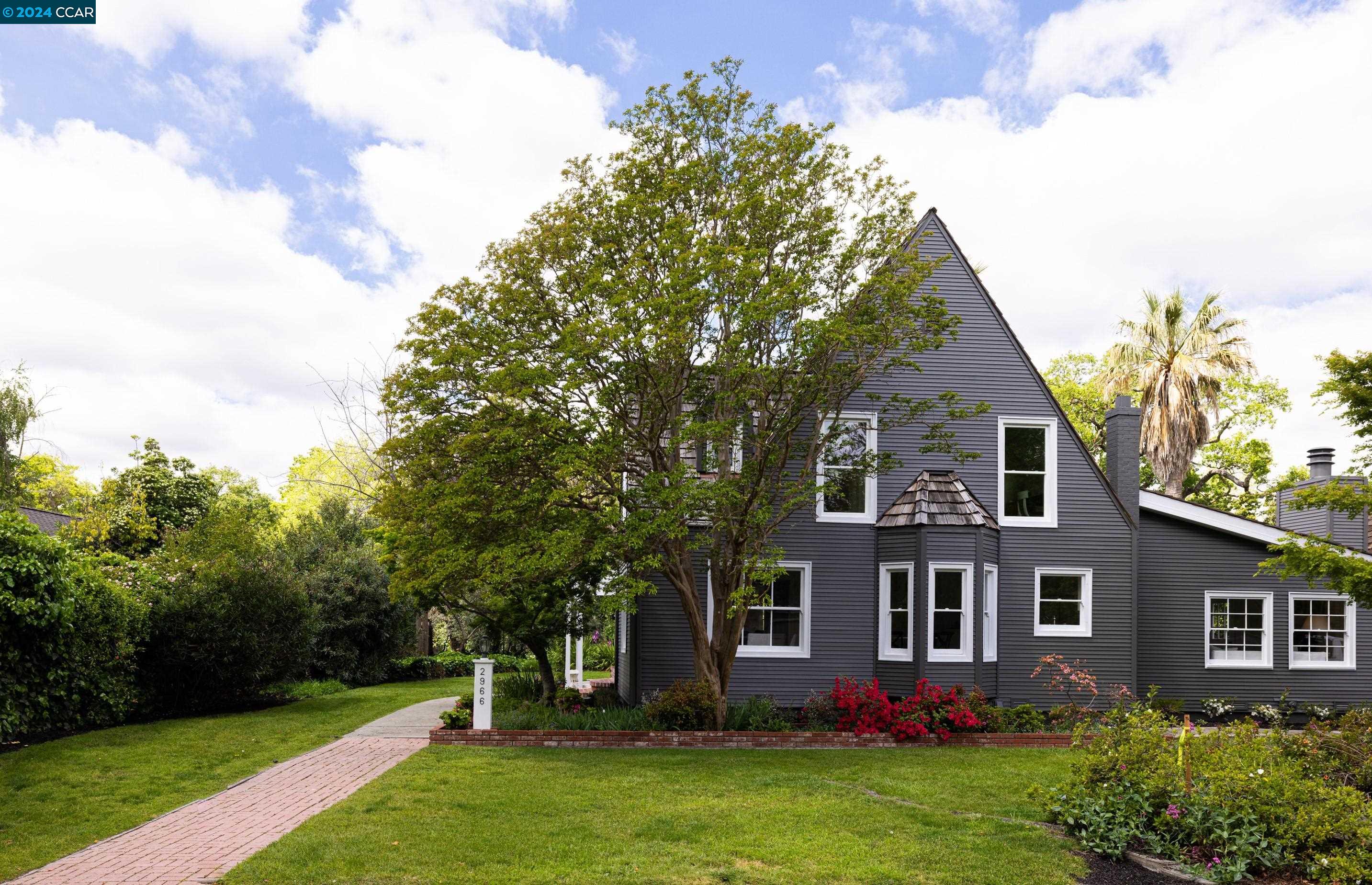 2966 Cherry Lane