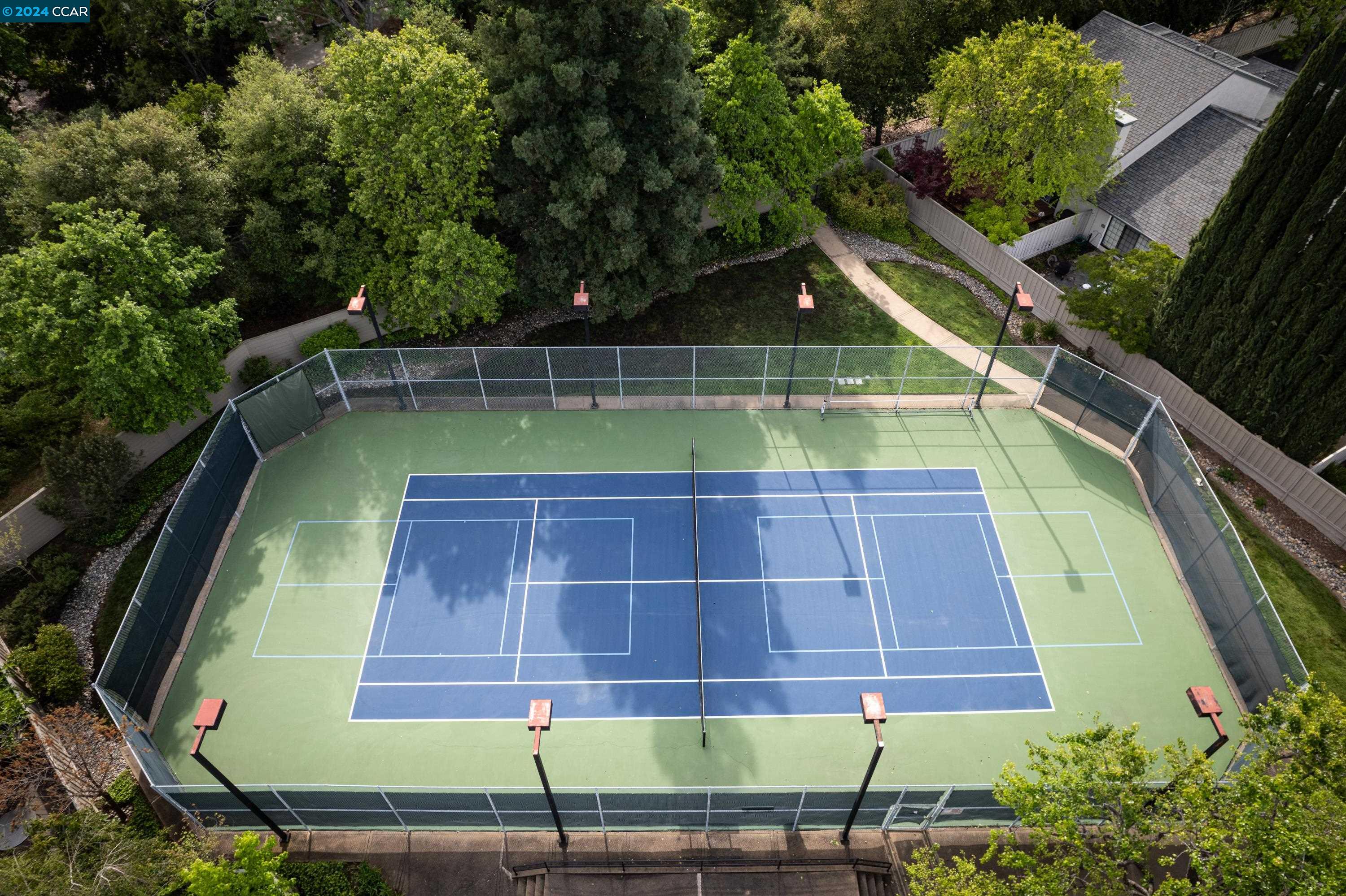 1821 Stratton Circle