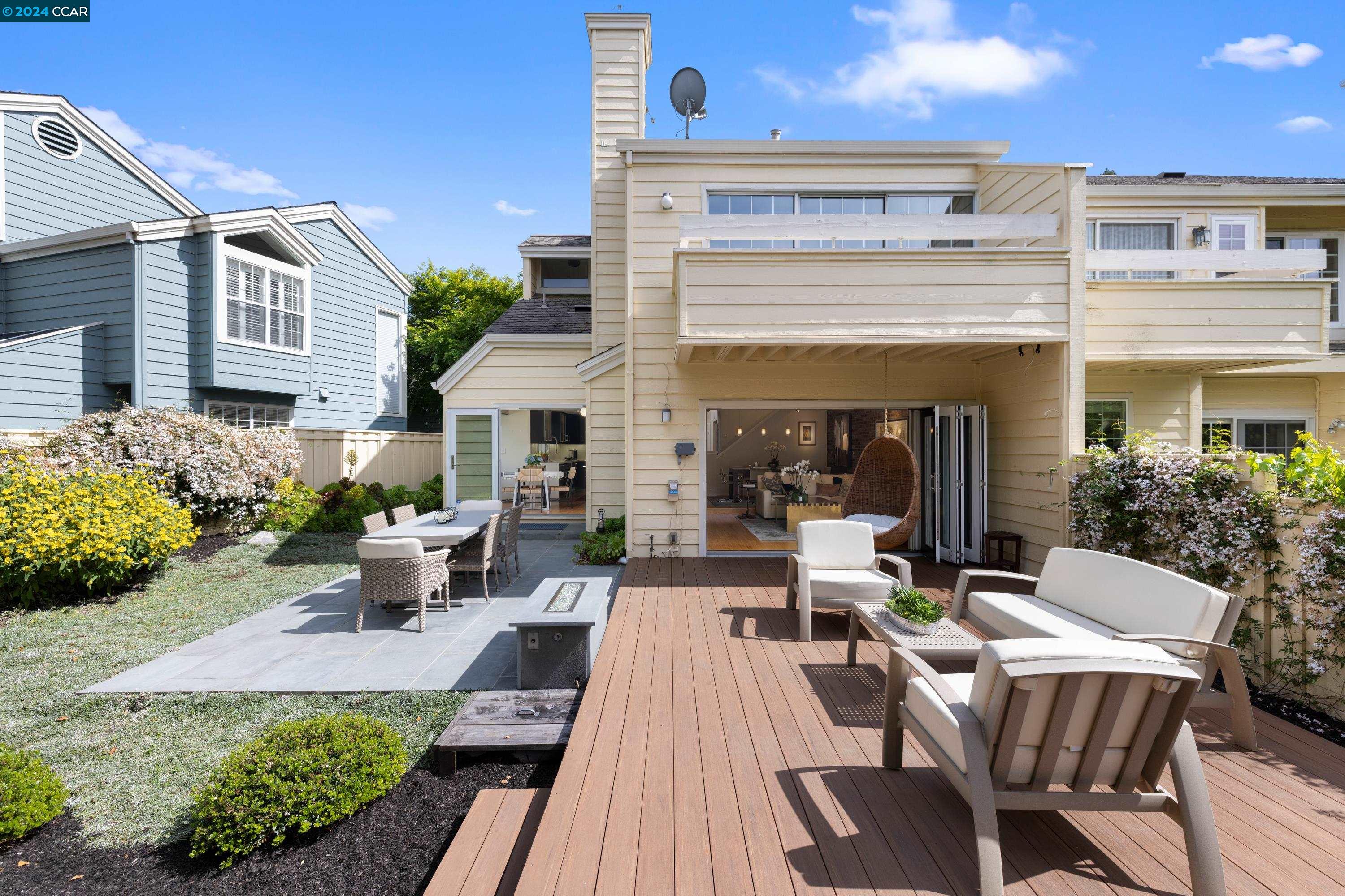 1821 Stratton Circle