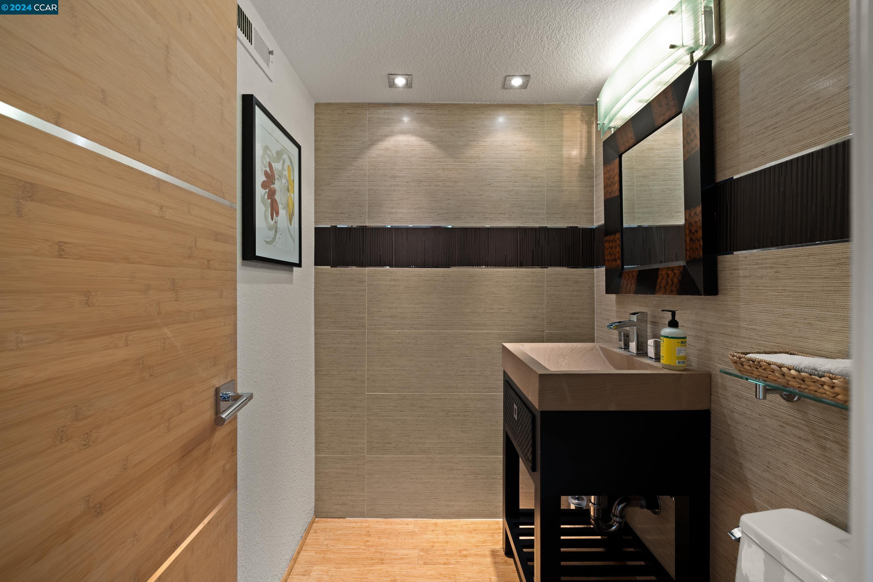 1821 Stratton Circle