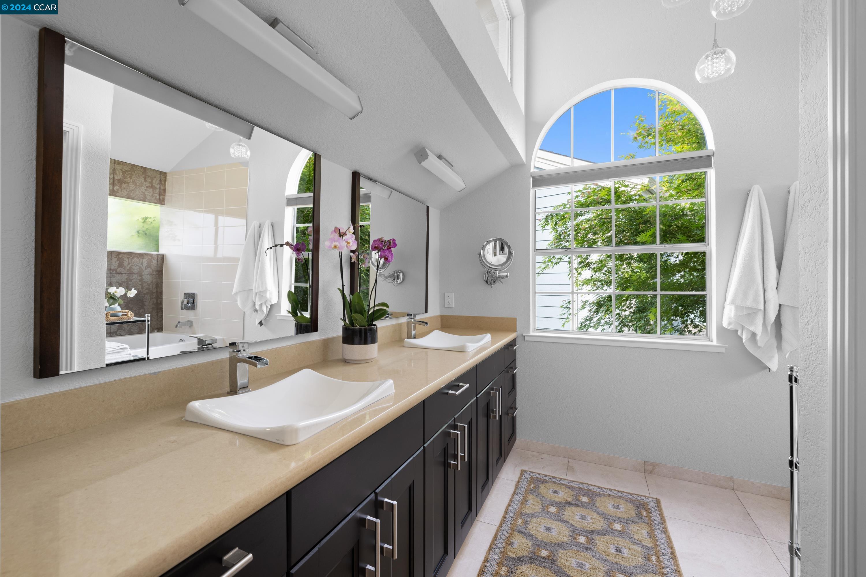 1821 Stratton Circle