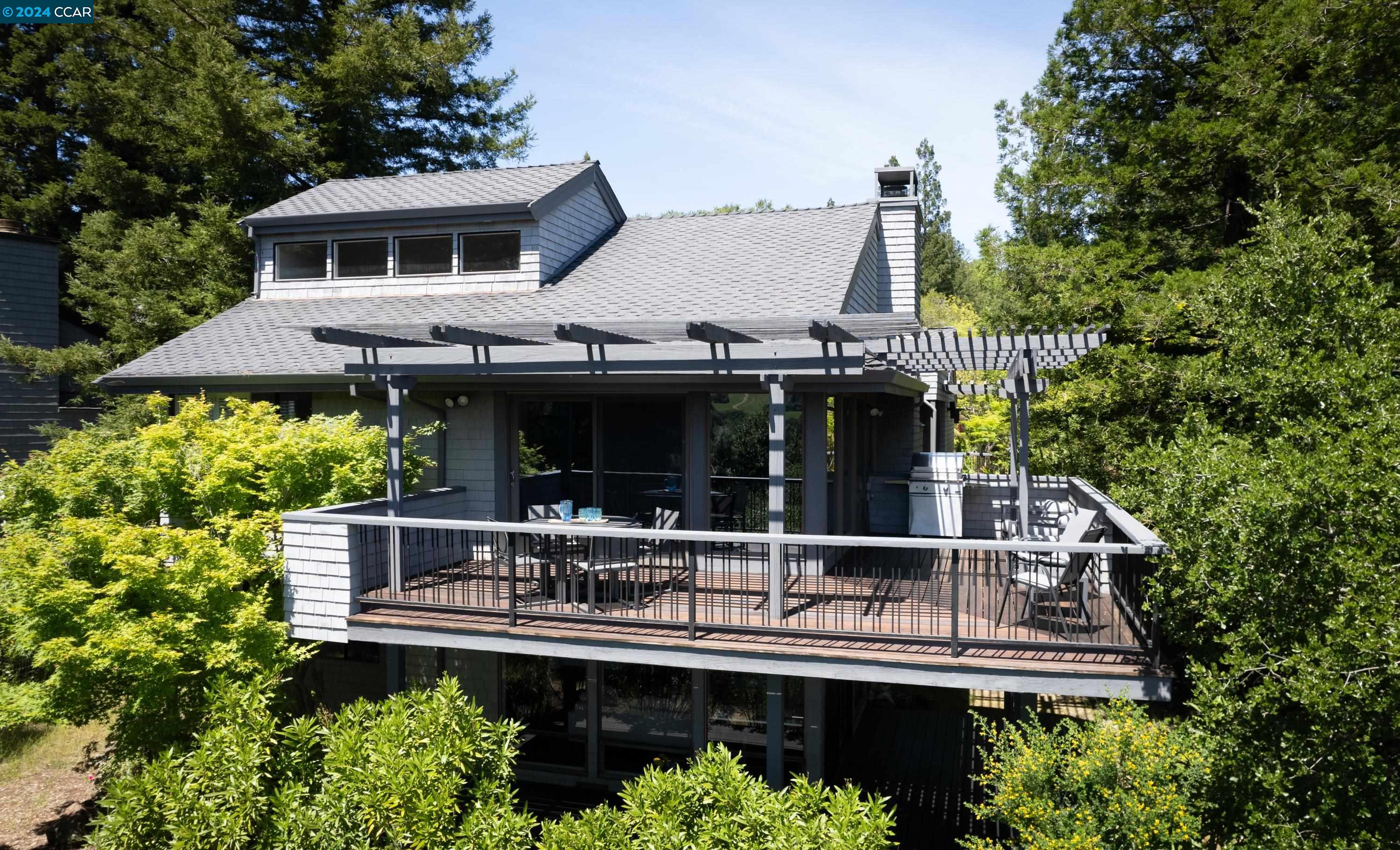 432 Ridge Gate Rd