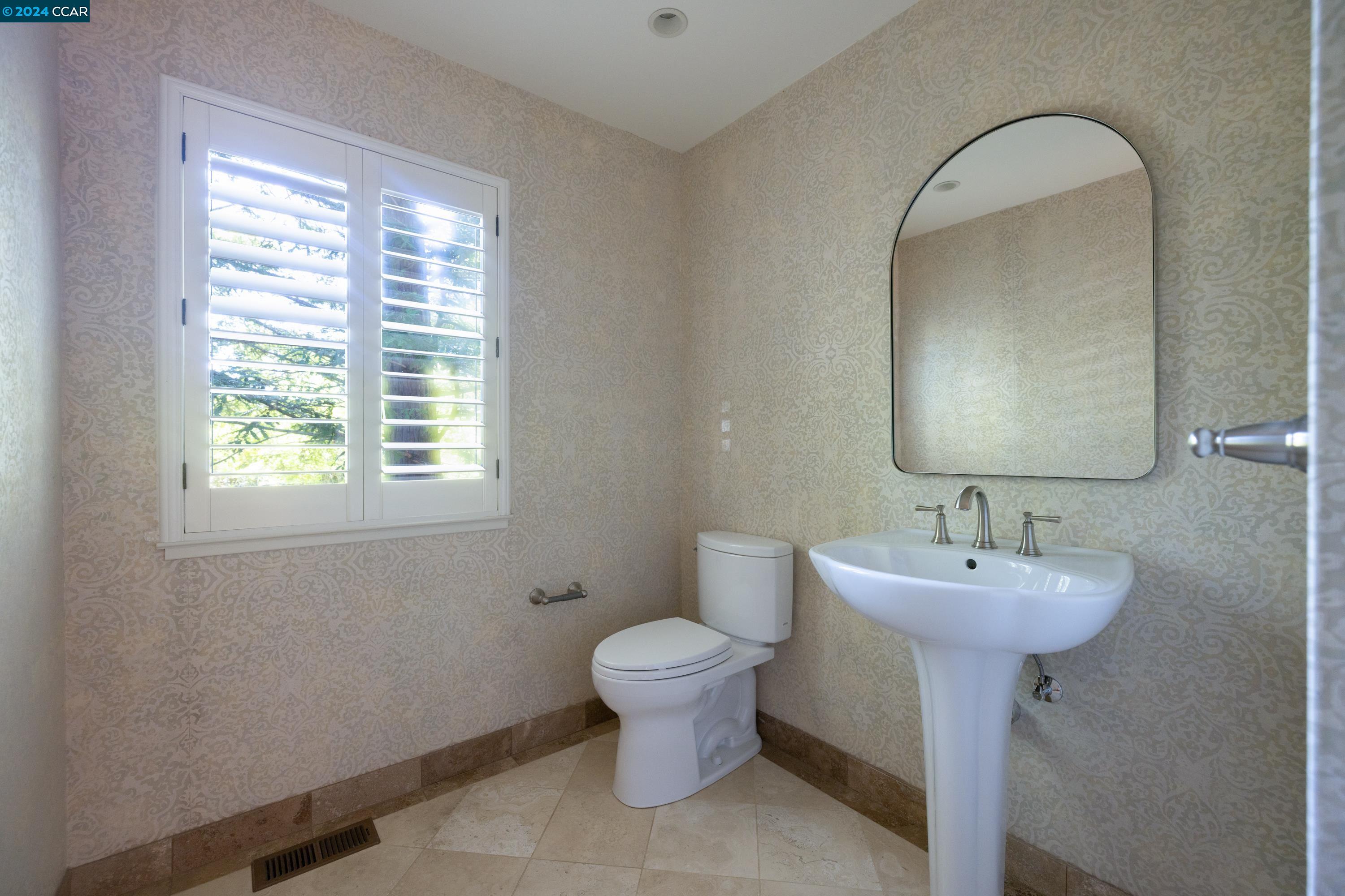 166 Ravenhill Road