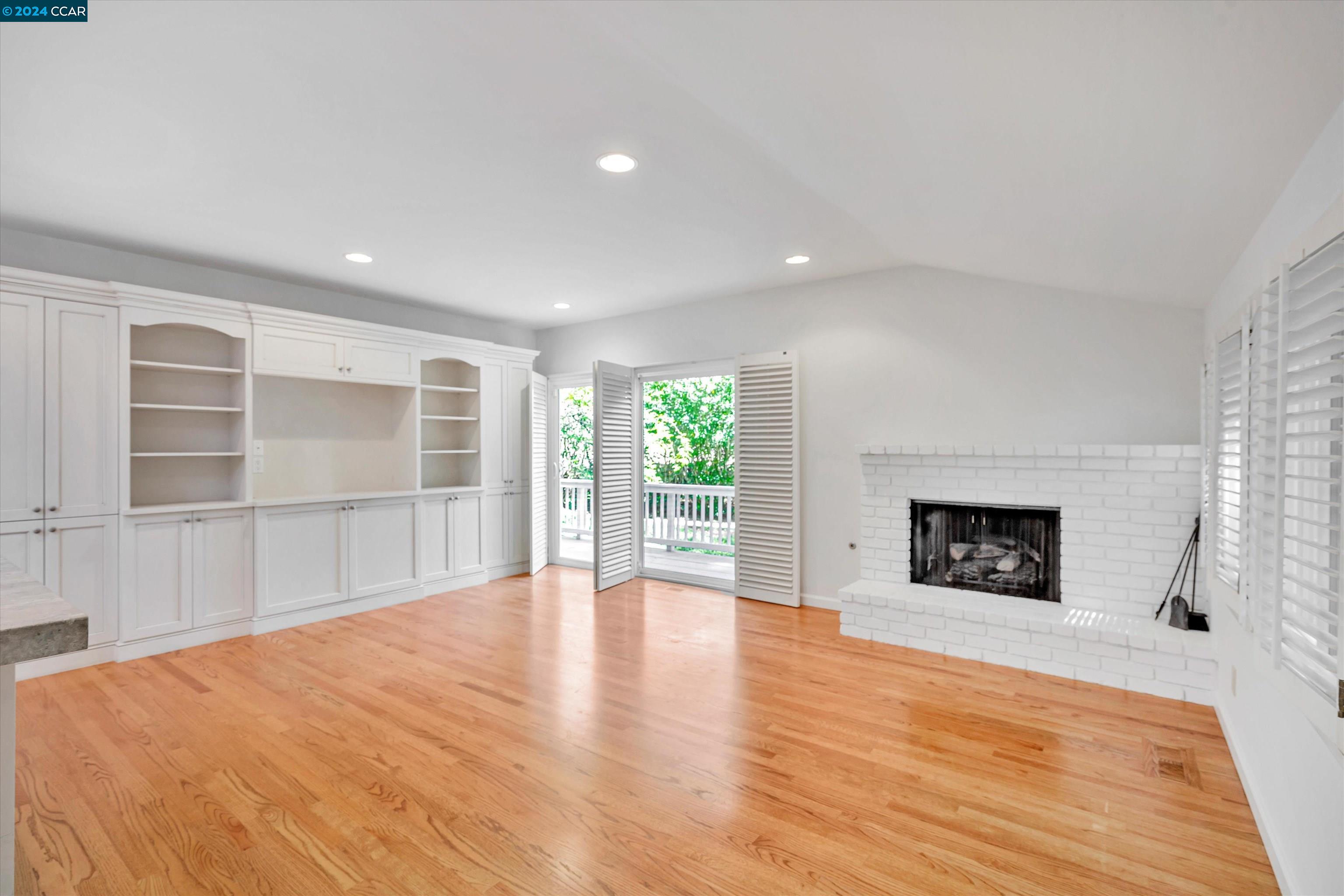 4105 Happy Valley Rd.