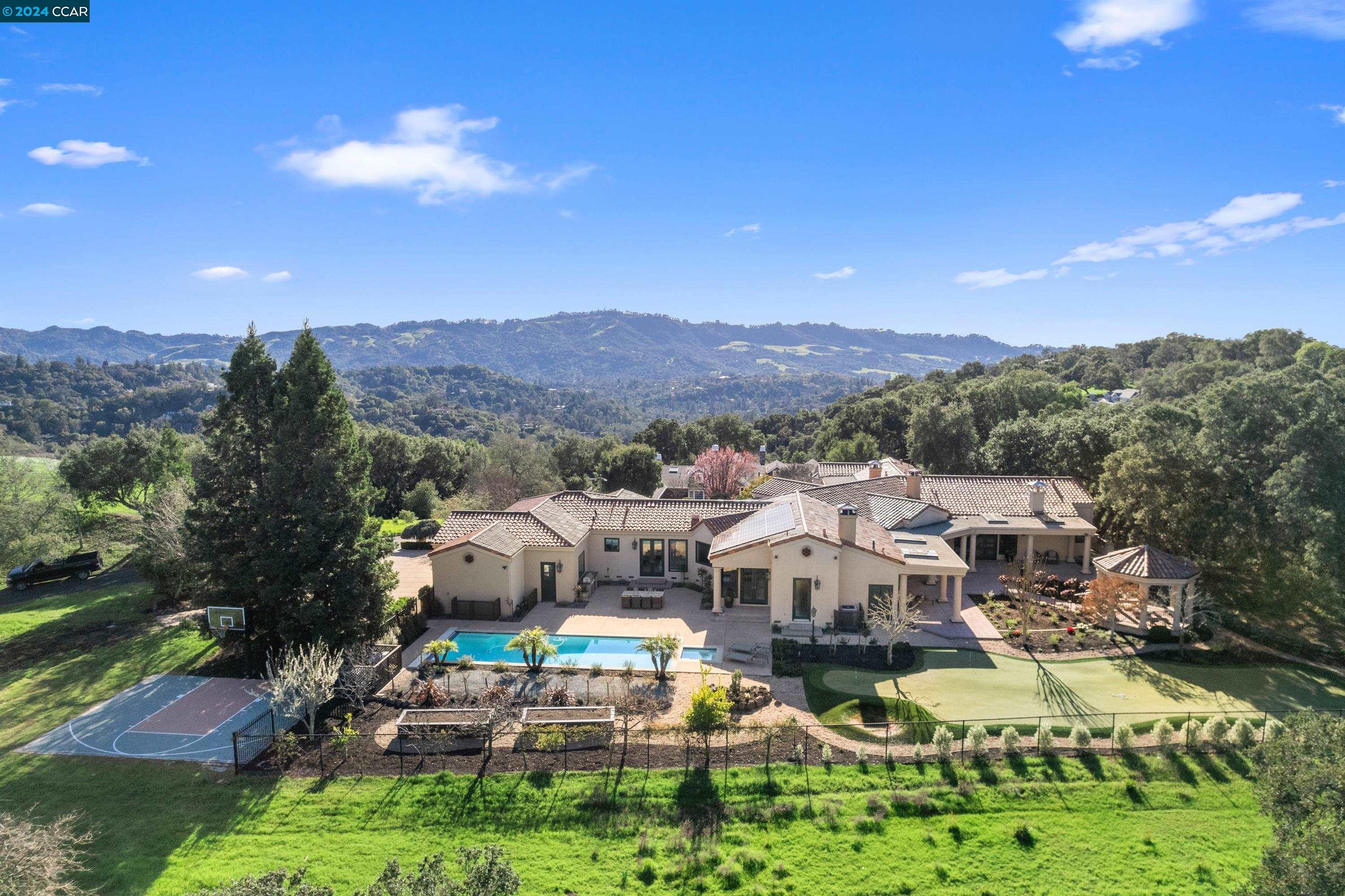 10 Orinda View Rd