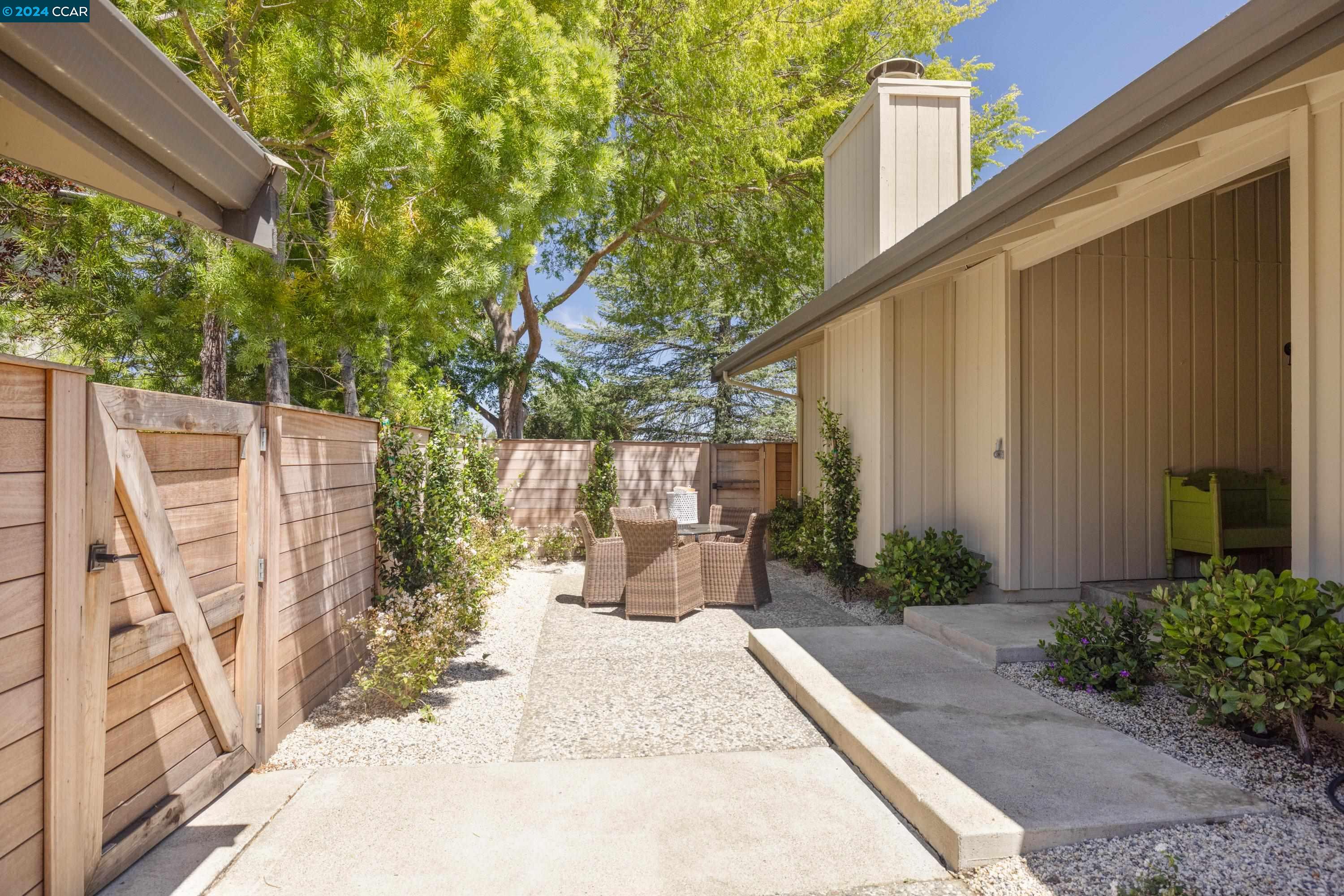 1157 Alta Mesa Drive