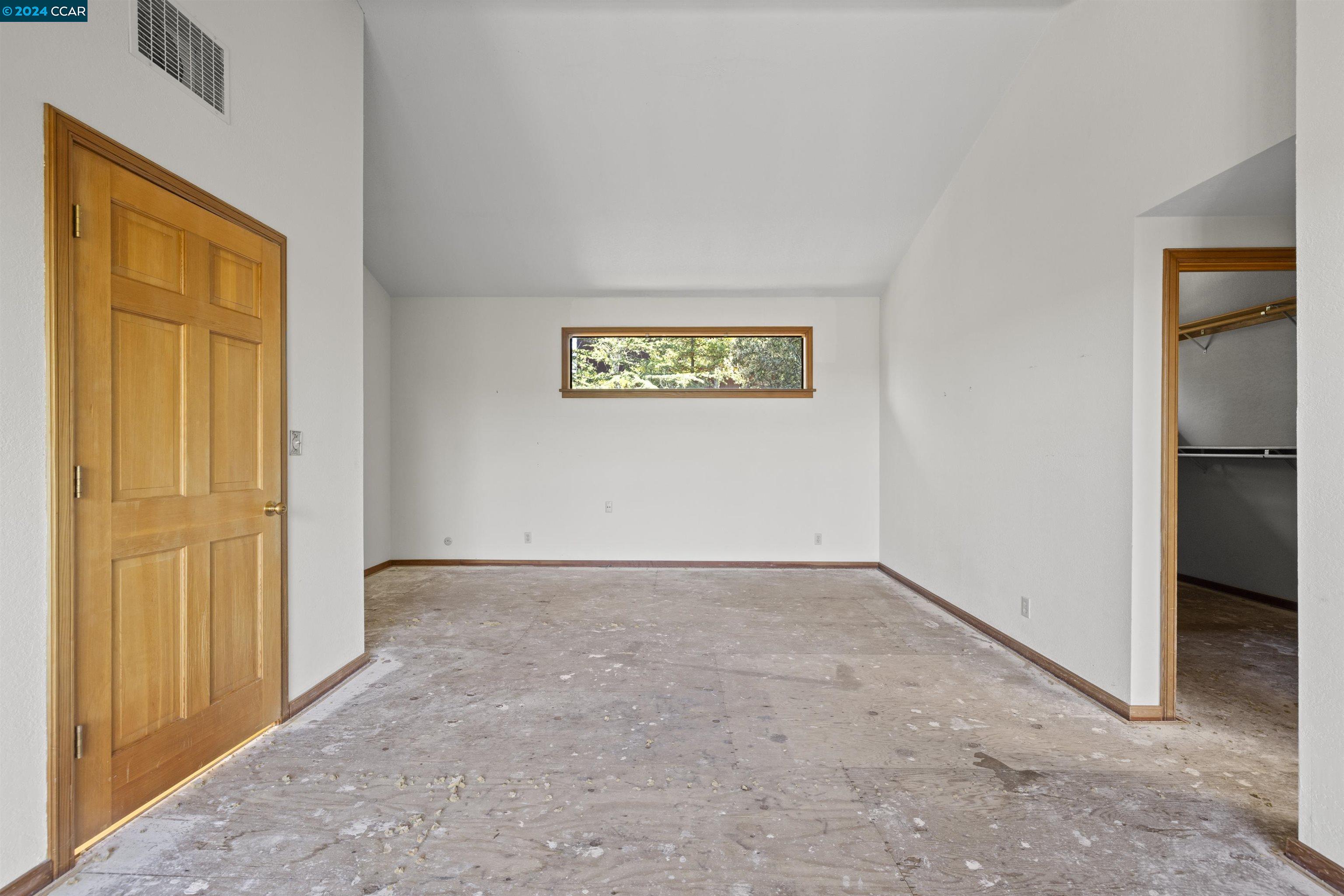 80 Tappan Lane