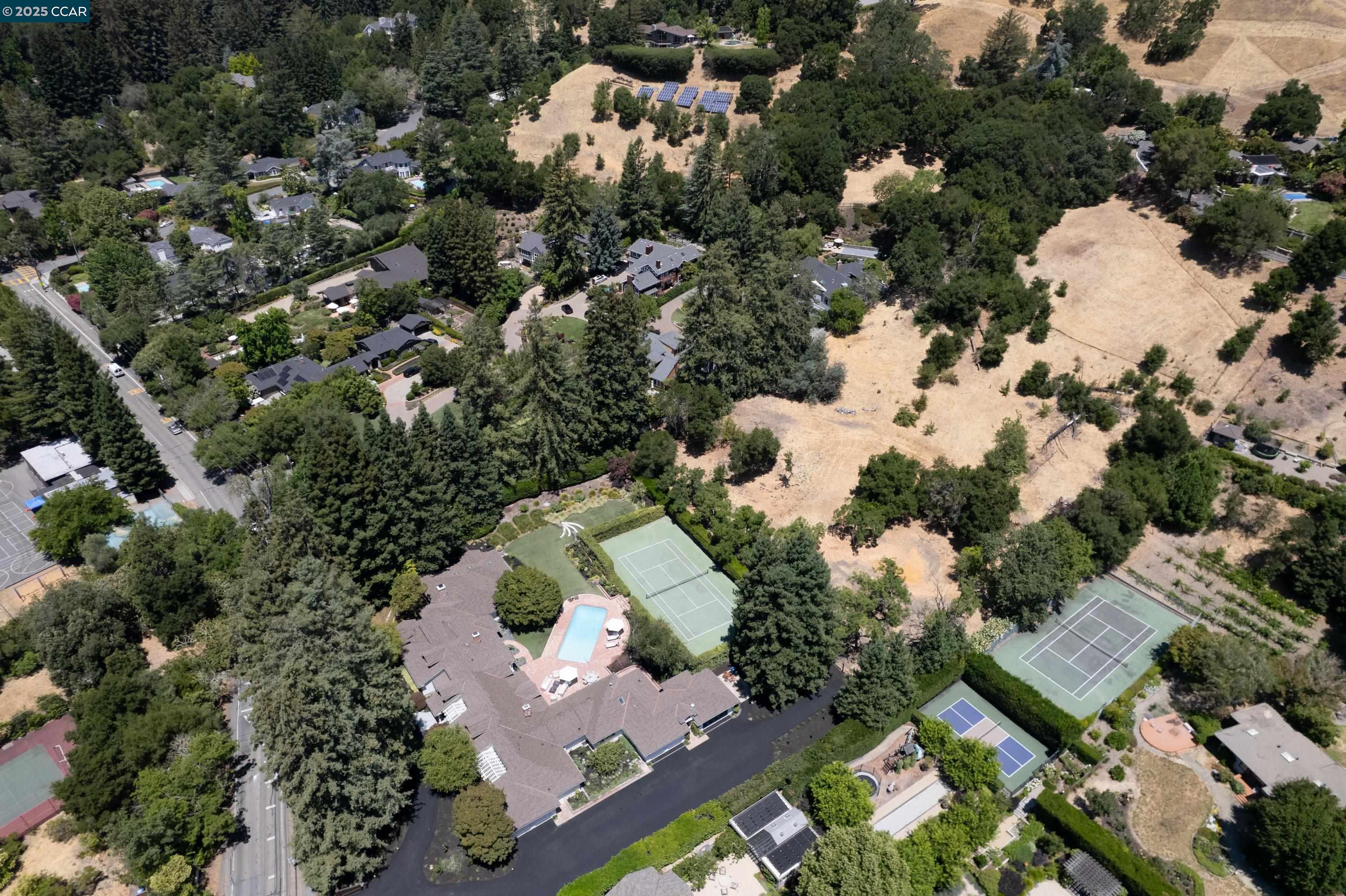 3828 Happy Valley Road