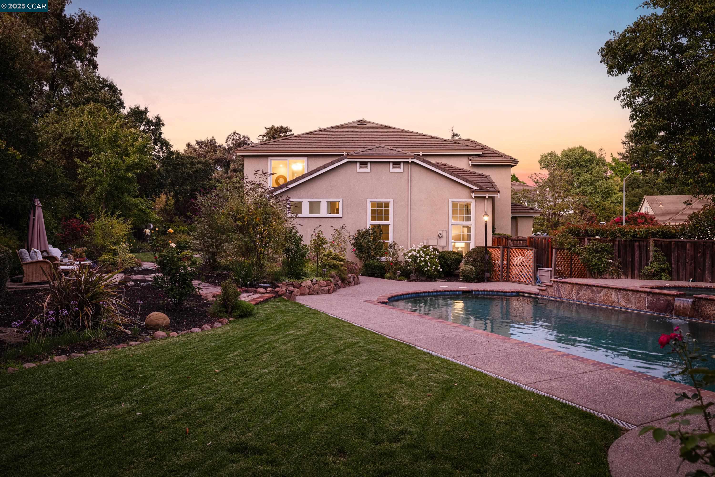 1166 Briarwood Way