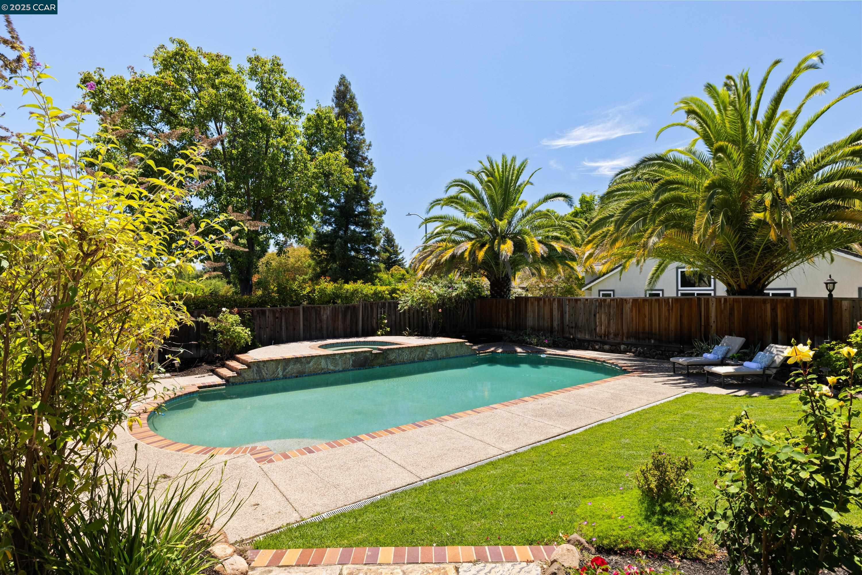 1166 Briarwood Way