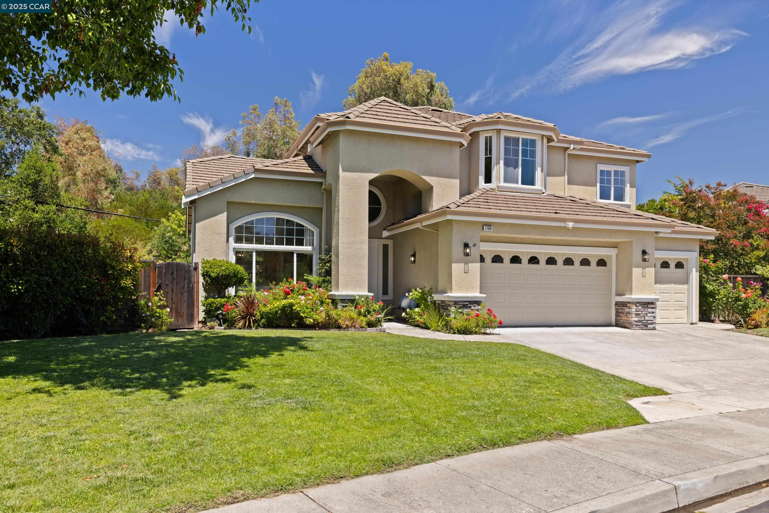 1166 Briarwood Way