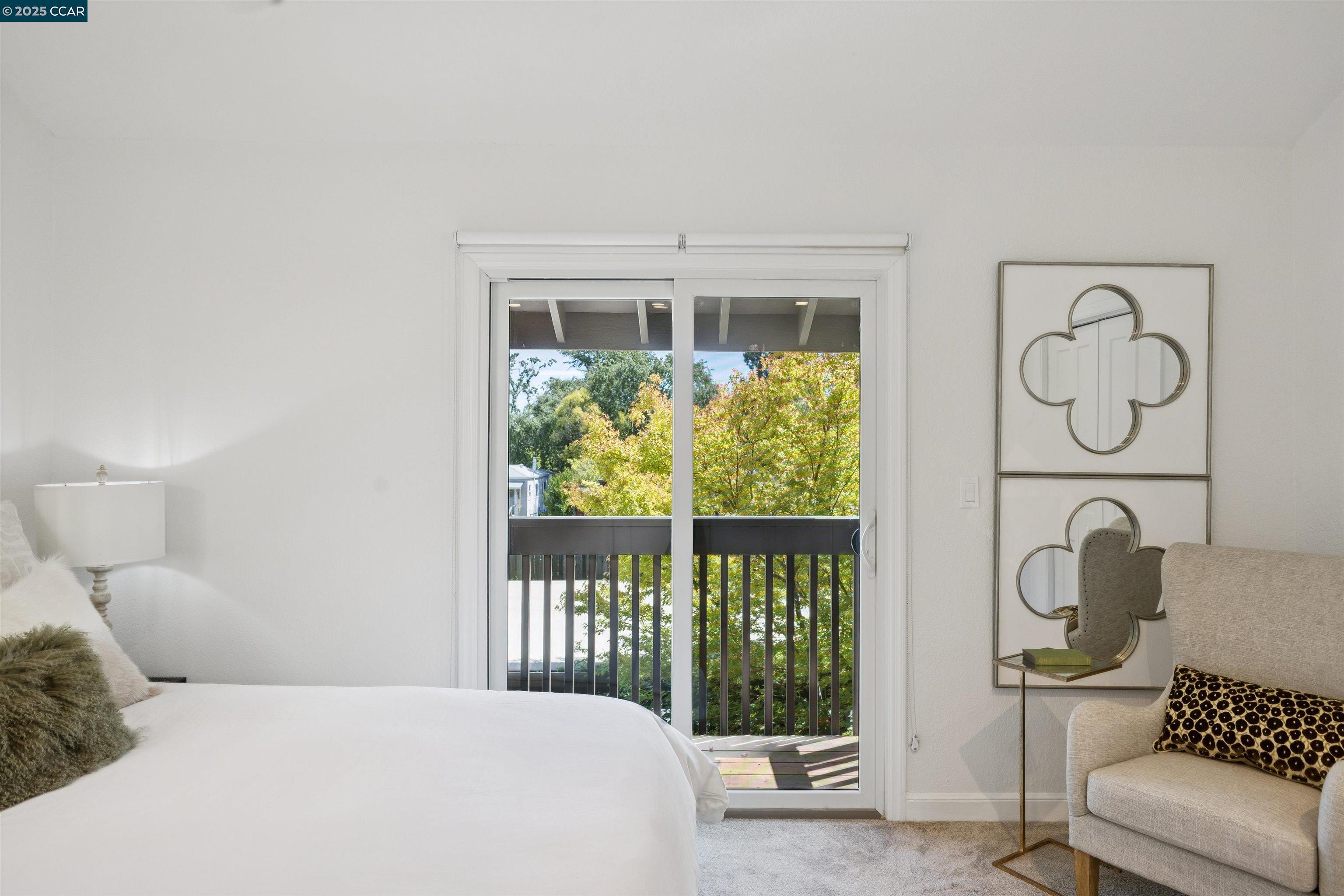 7 Songbird Ct