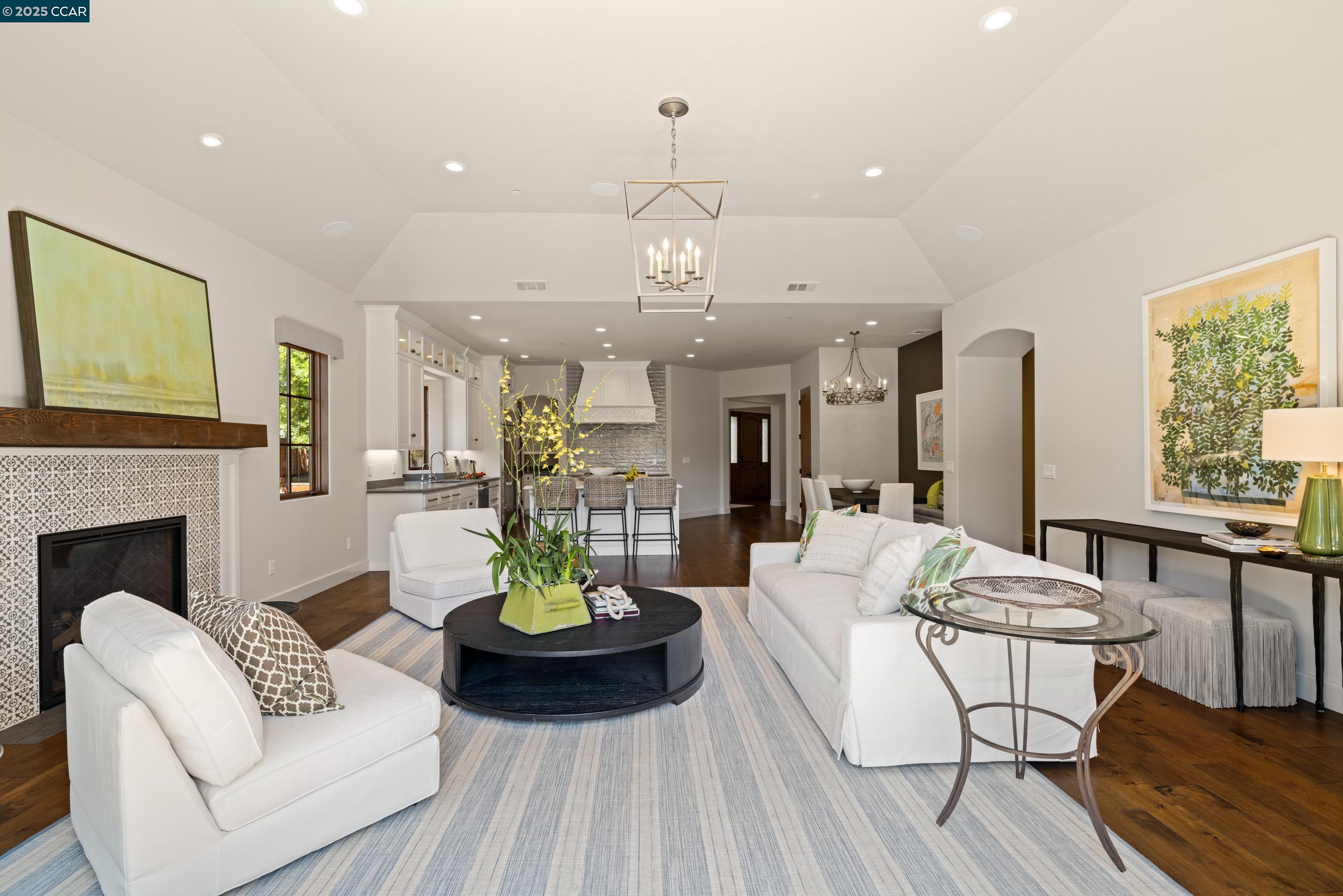 3 Barnes Ct