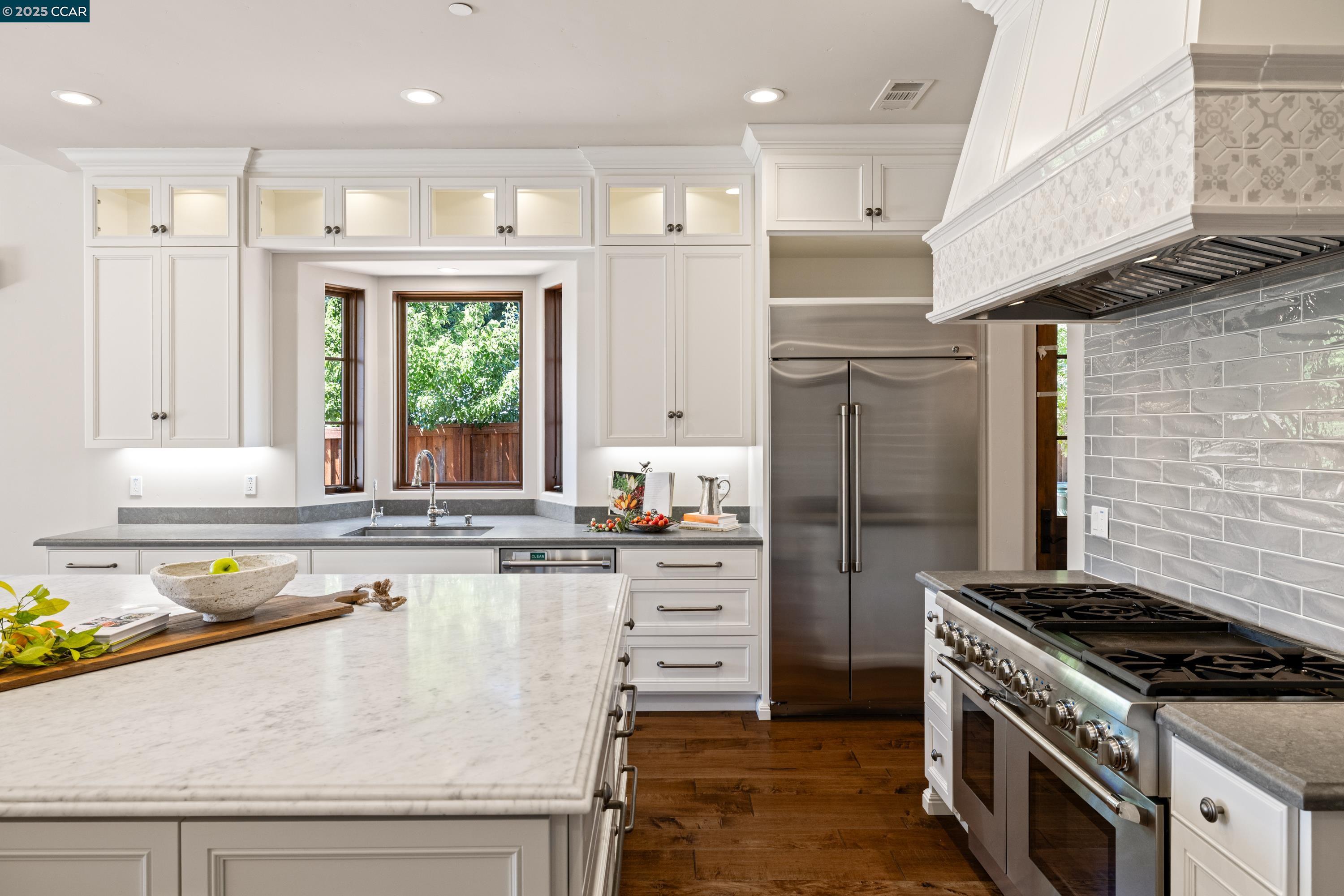 3 Barnes Ct