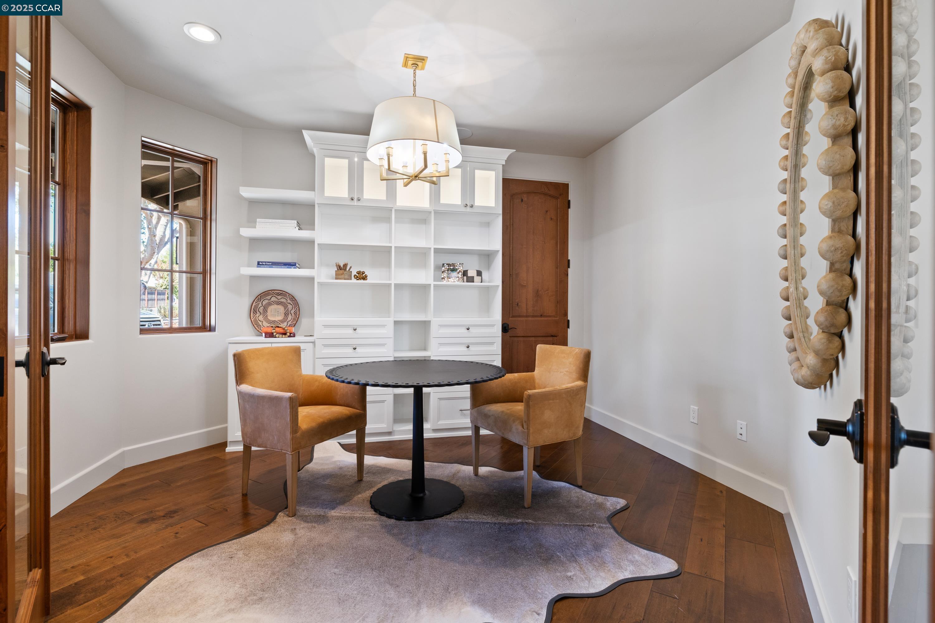 3 Barnes Ct