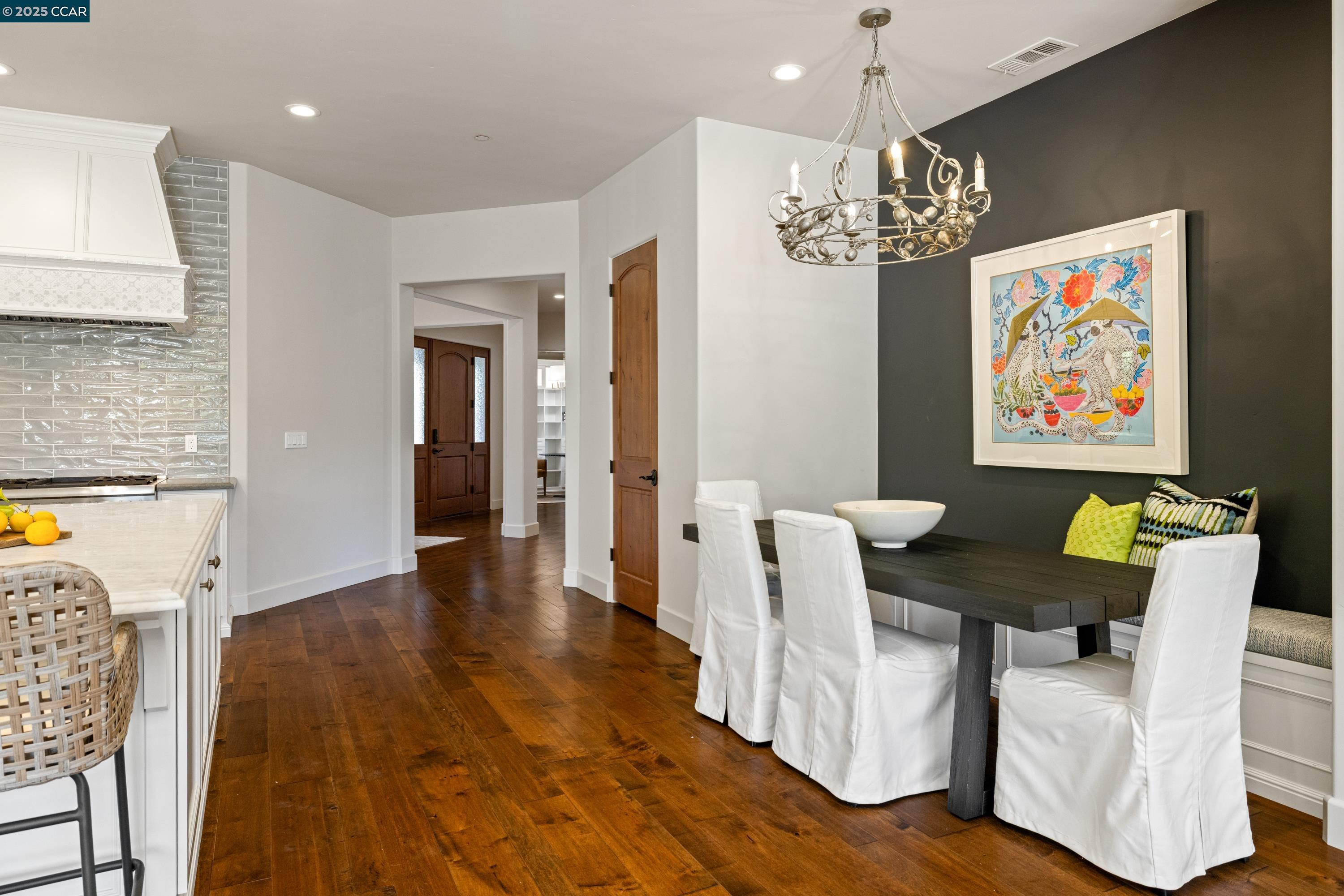 3 Barnes Ct