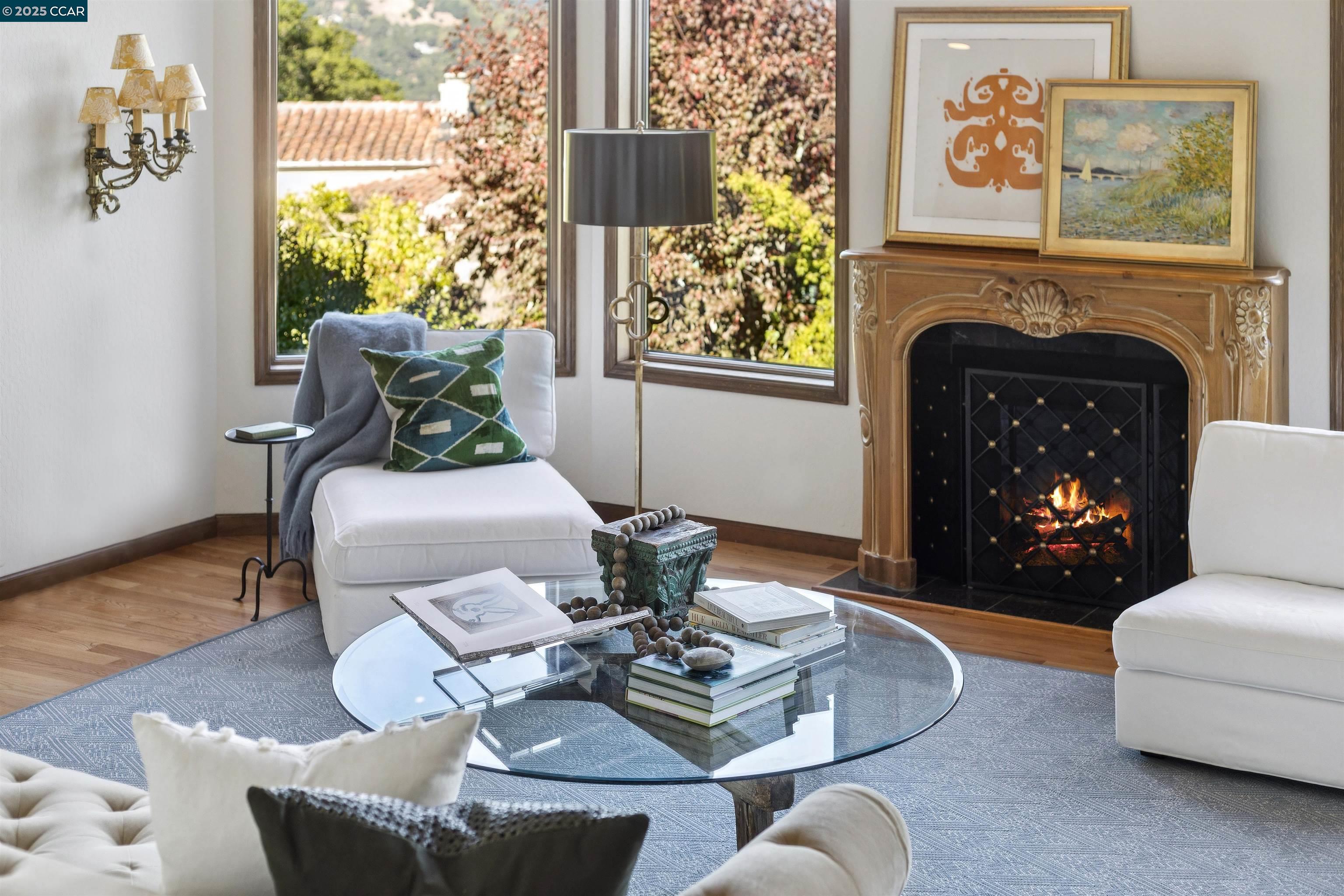 85 La Cuesta Drive