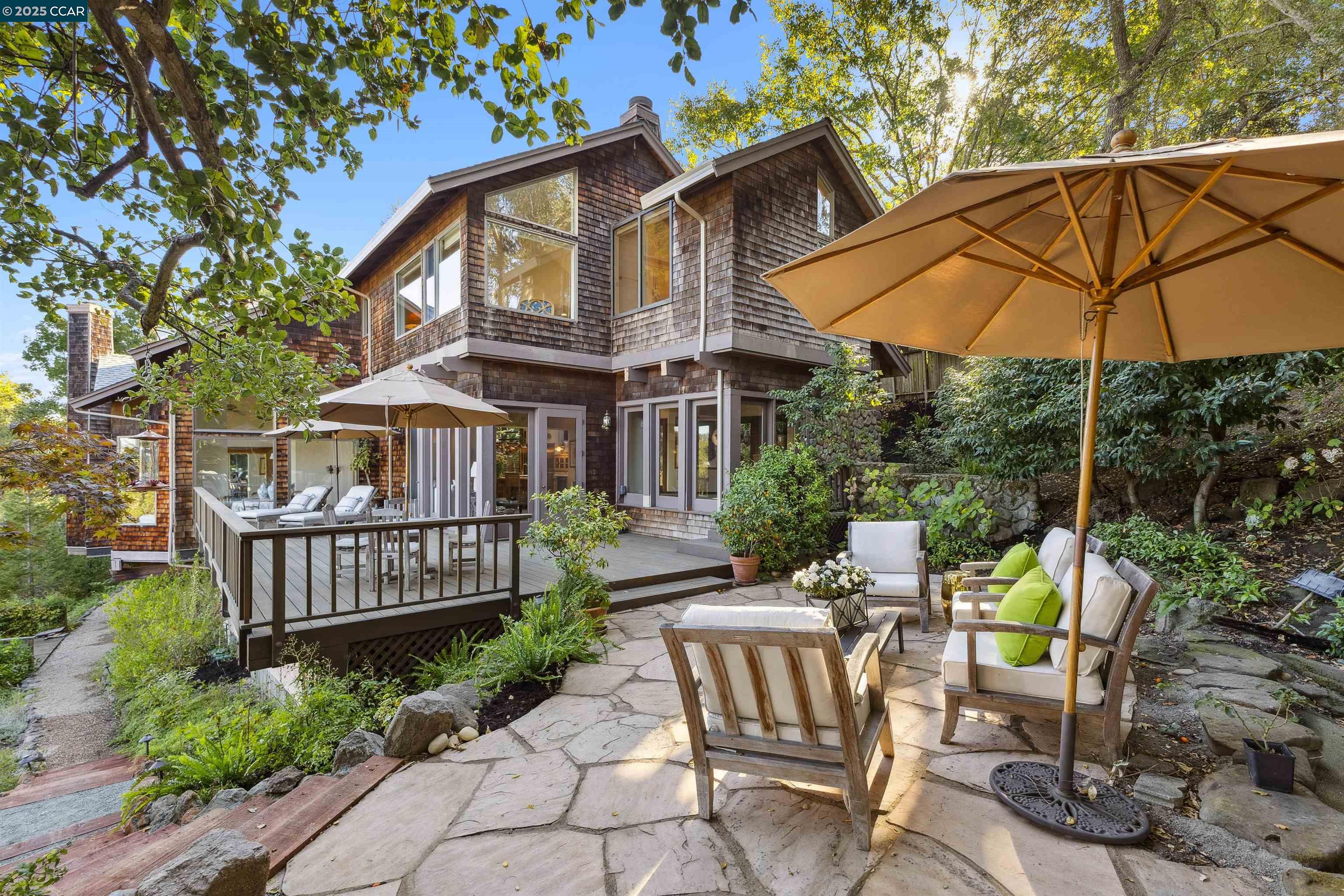 85 La Cuesta Drive