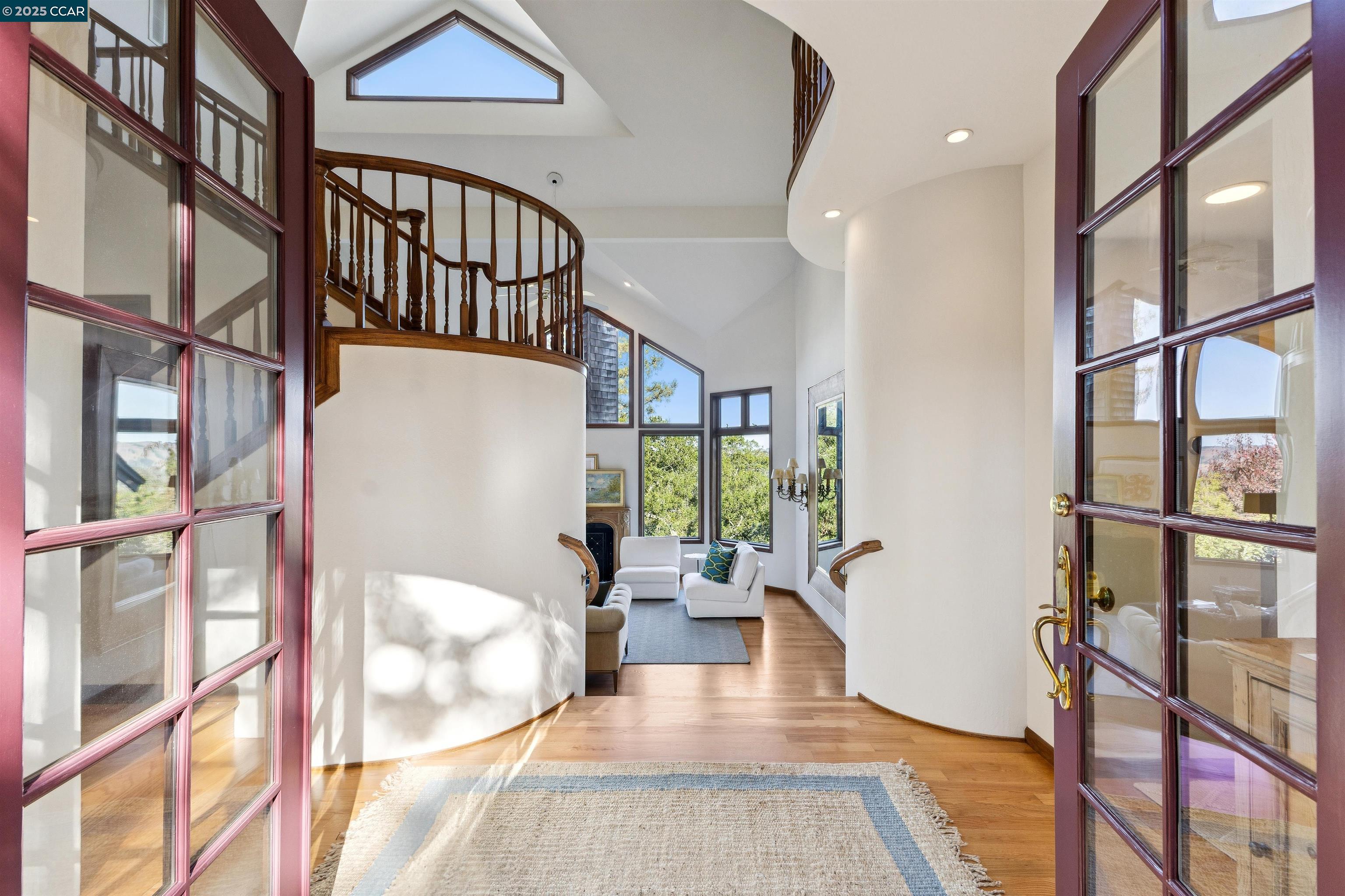 85 La Cuesta Drive