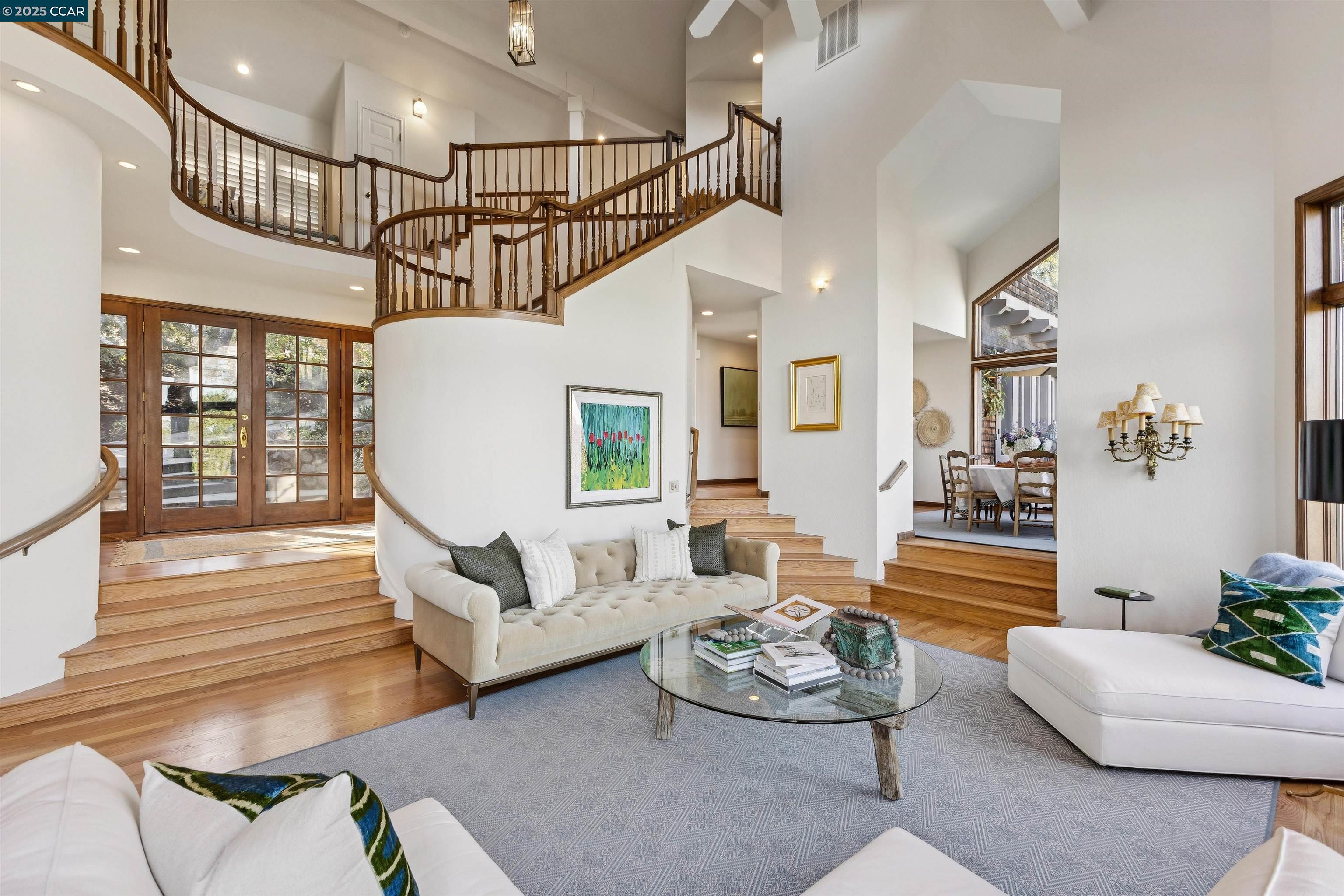 85 La Cuesta Drive