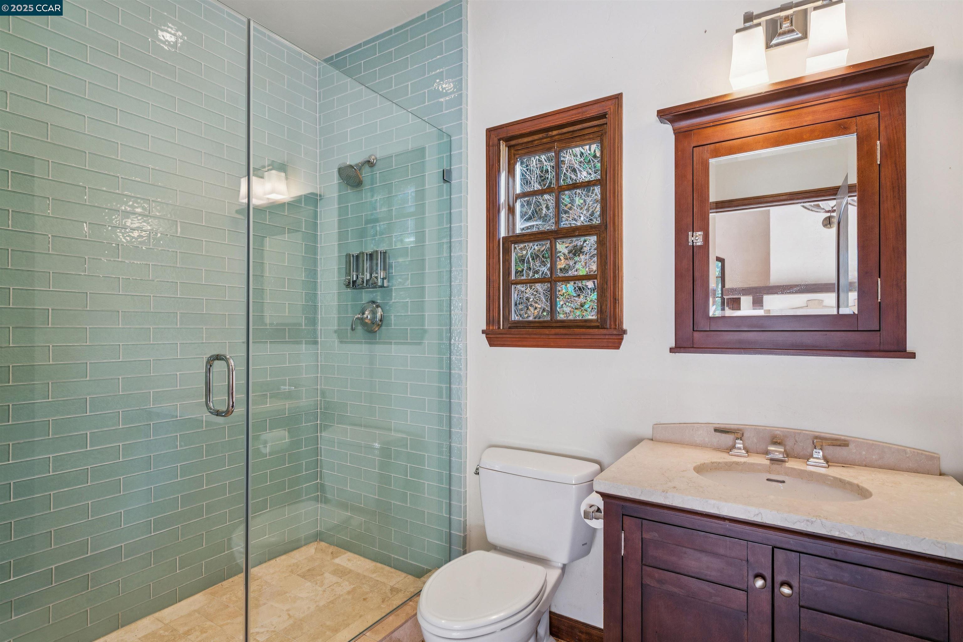 42 Tappan Ln