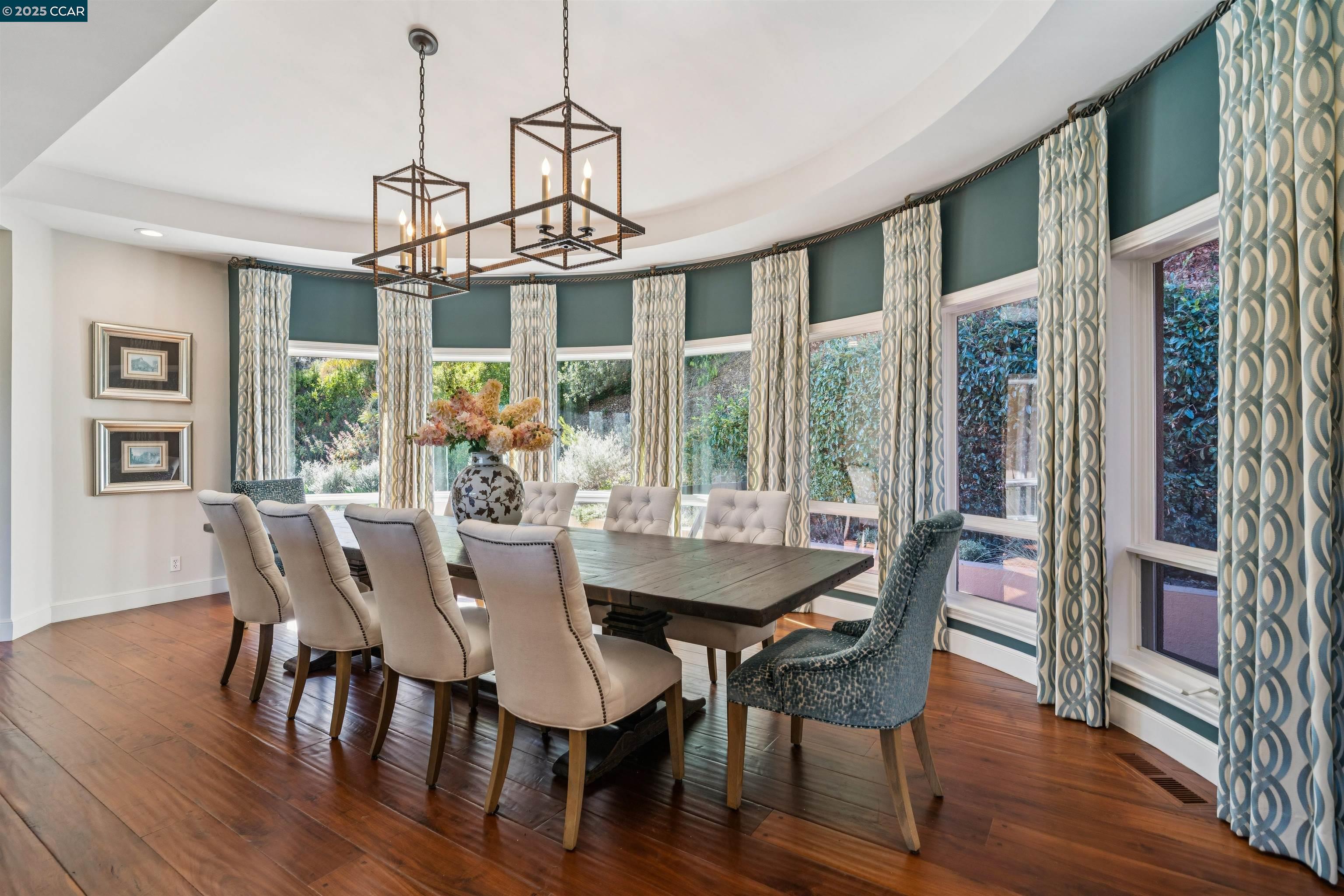 42 Tappan Ln
