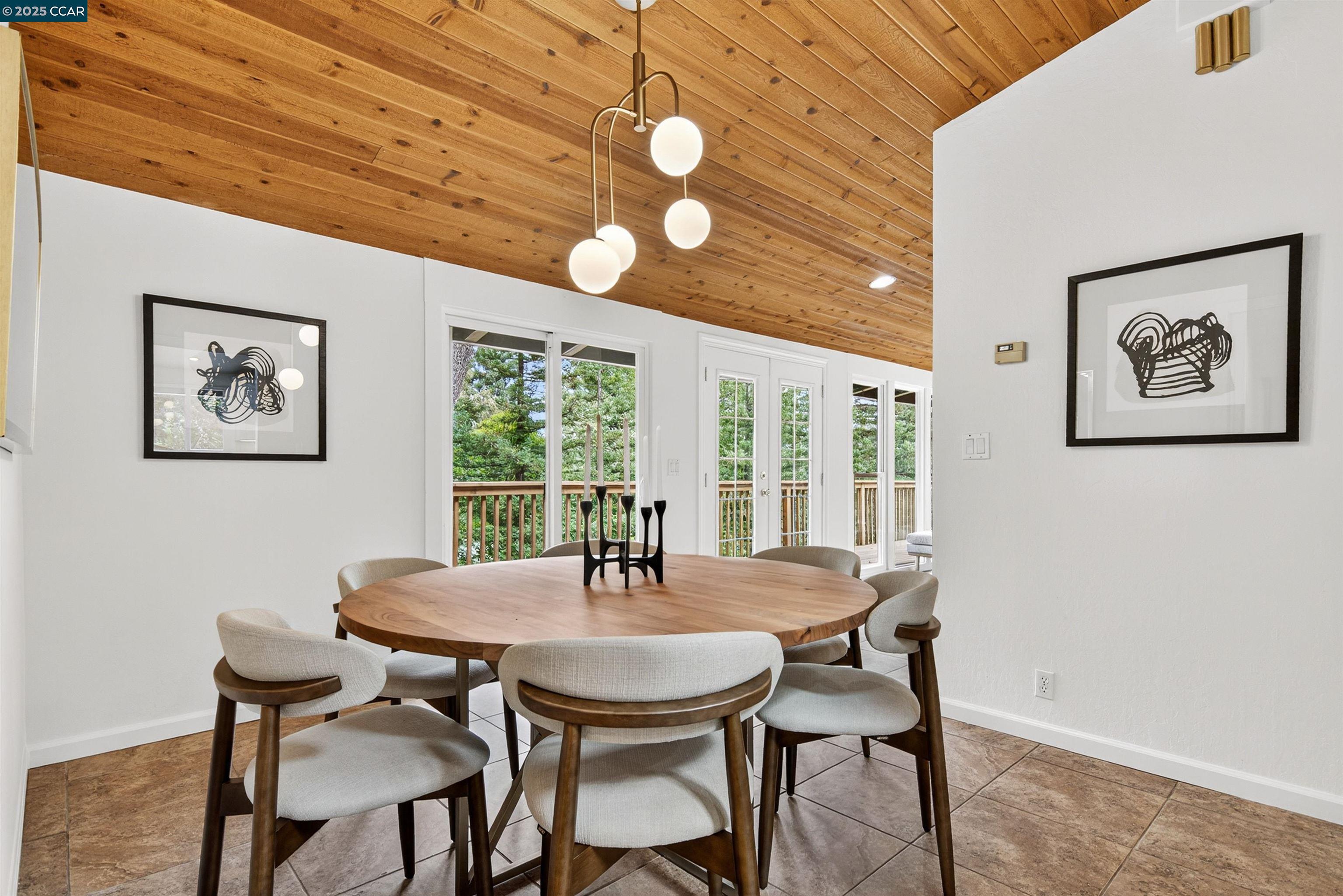 853 Revere Rd, Lafayette