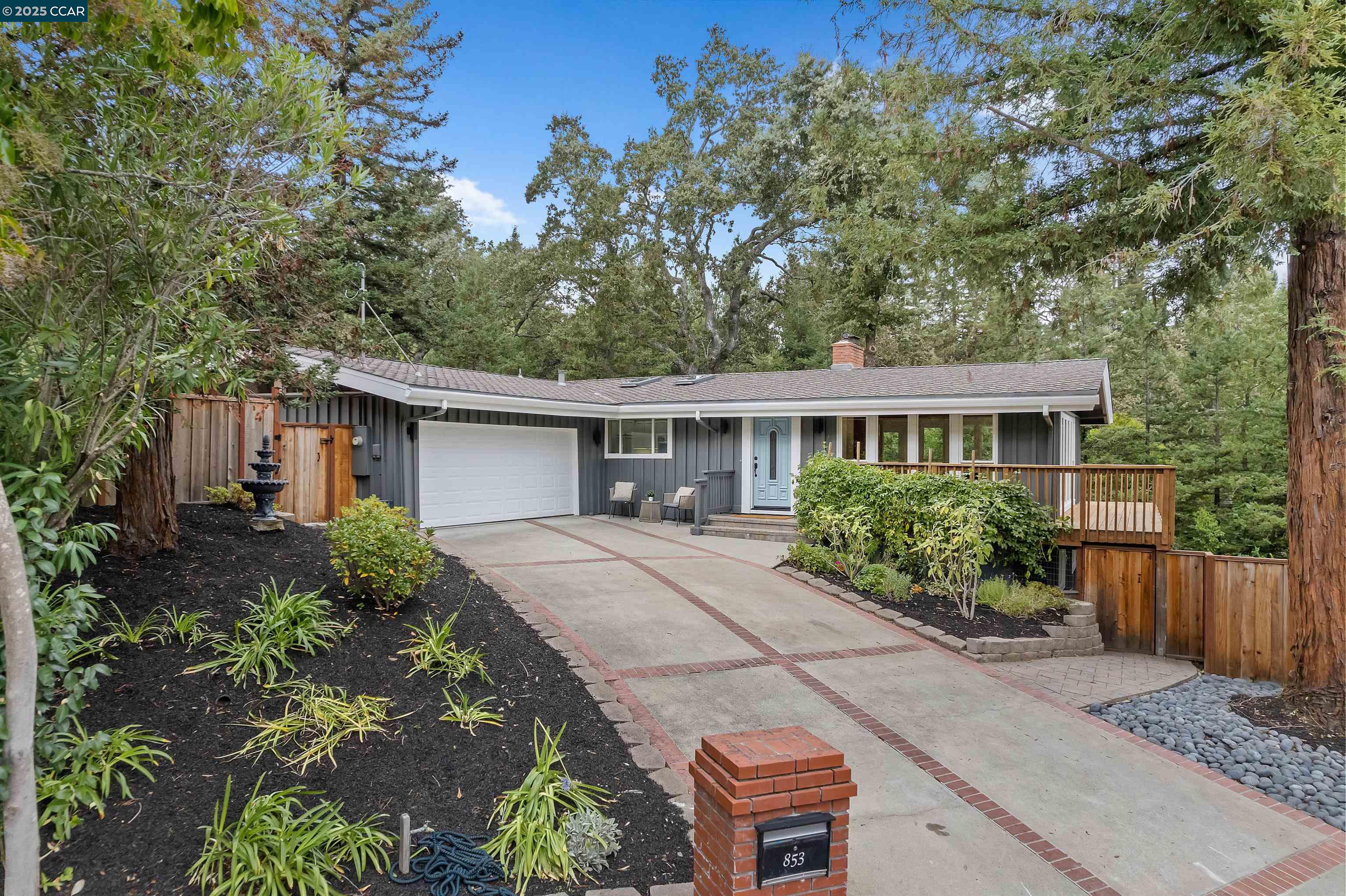 853 Revere Rd, Lafayette