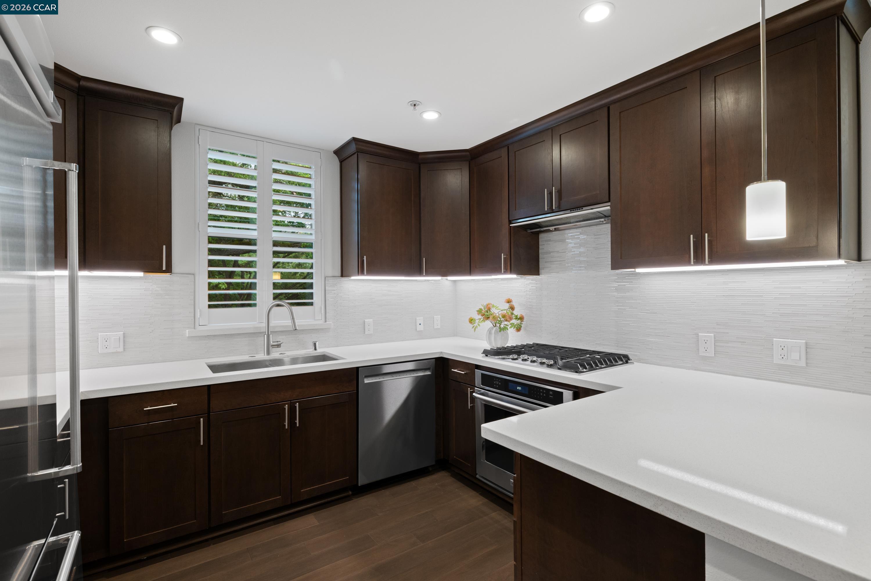 1000 Dewing Ave # 210