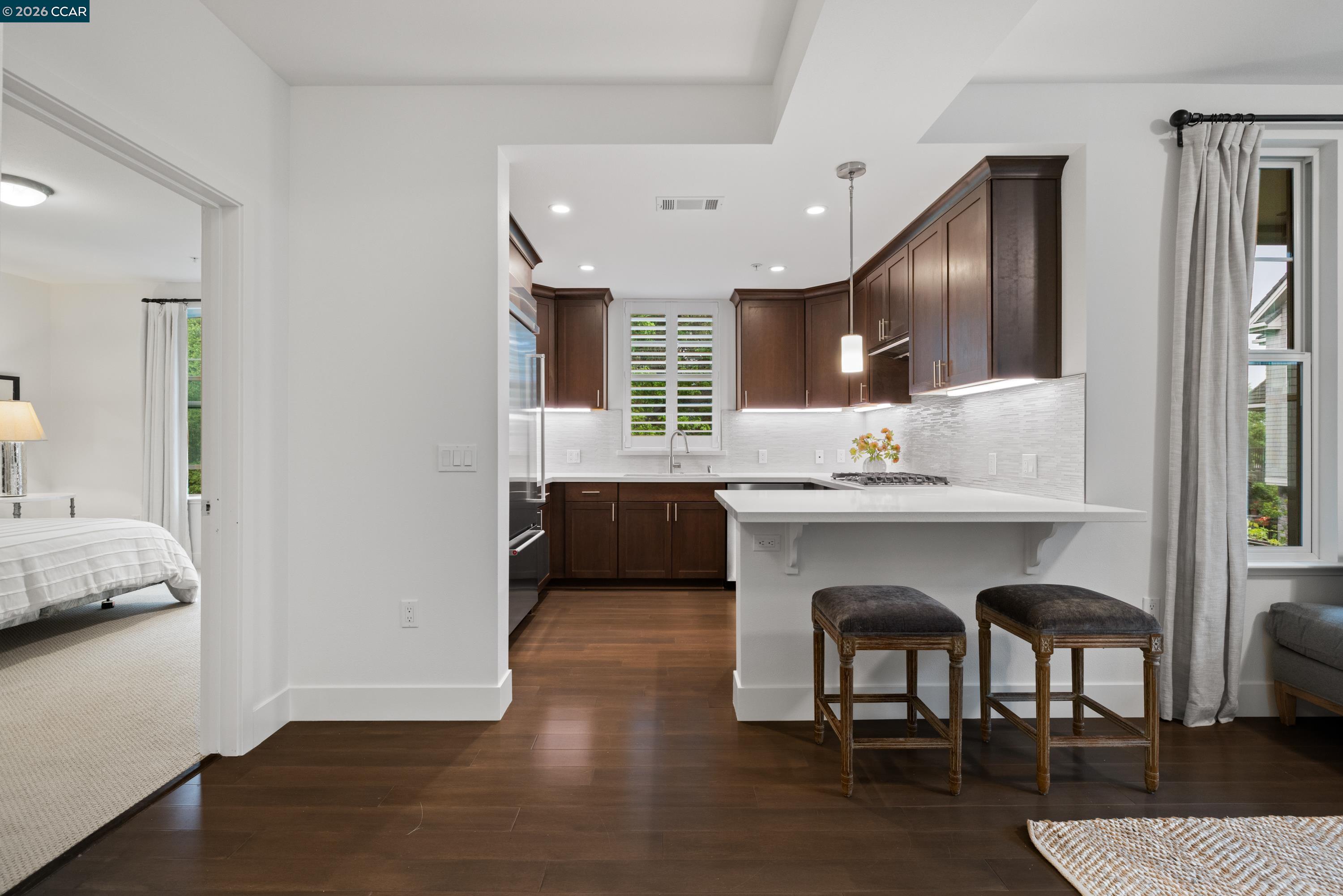 1000 Dewing Ave # 210