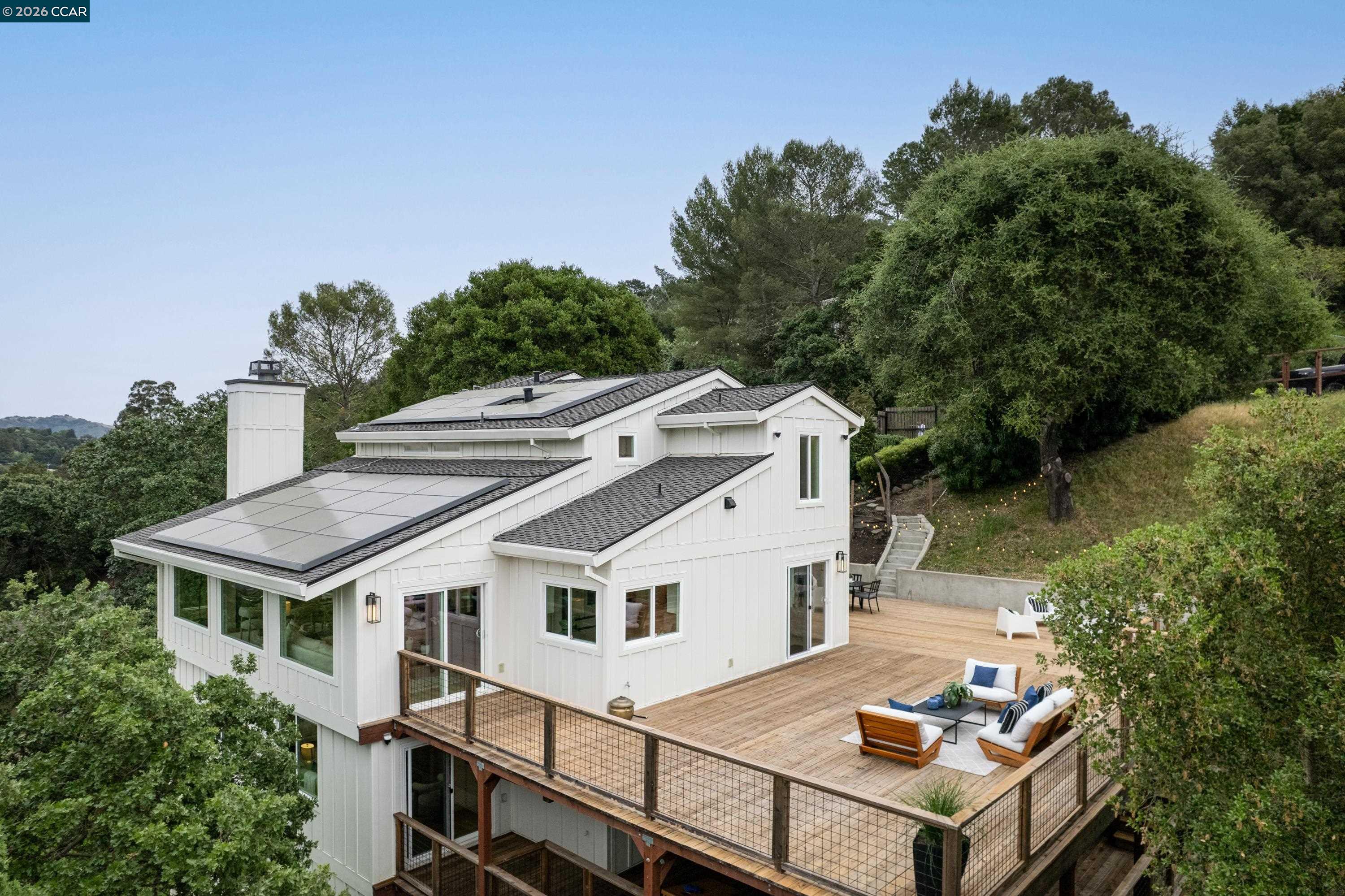 5 Wanda Ln