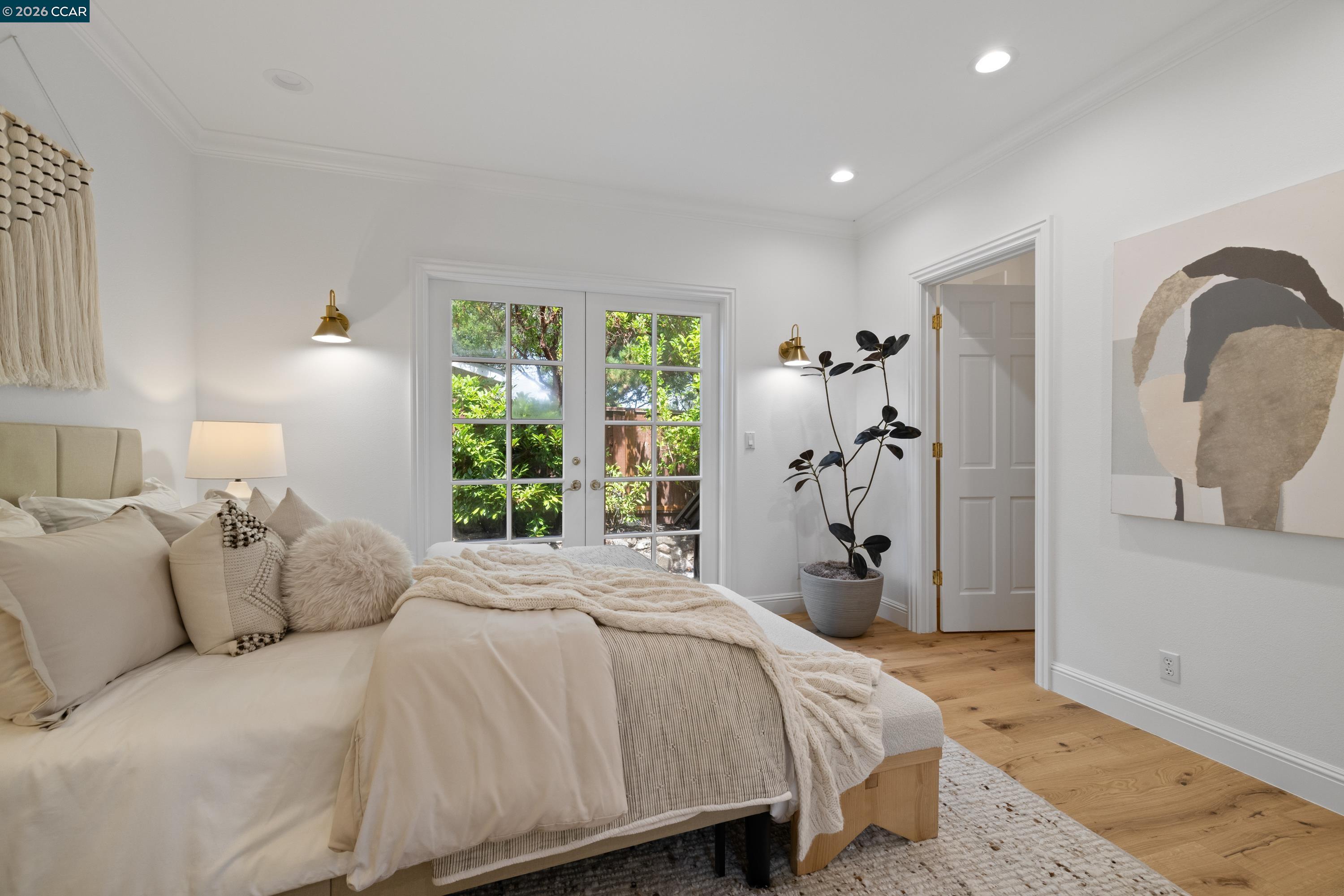 78 Scenic Dr