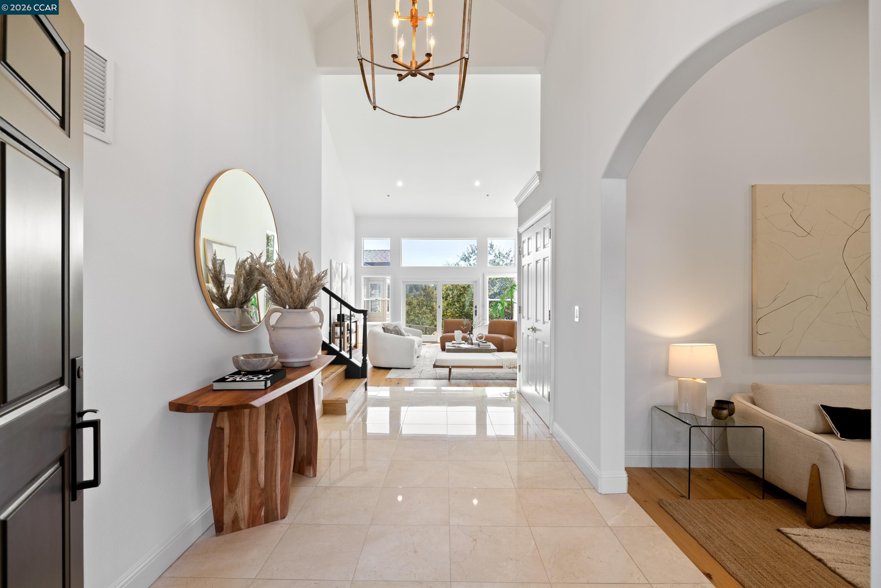 78 Scenic Dr