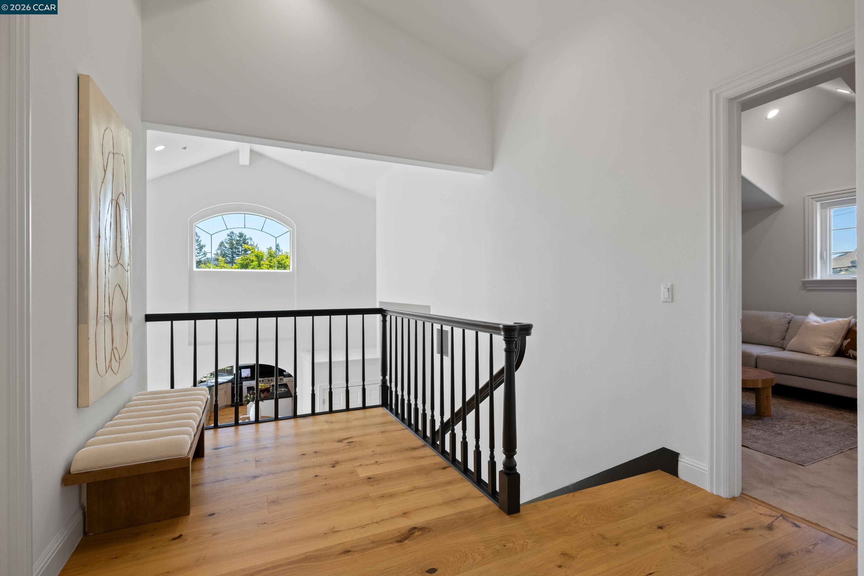 78 Scenic Dr