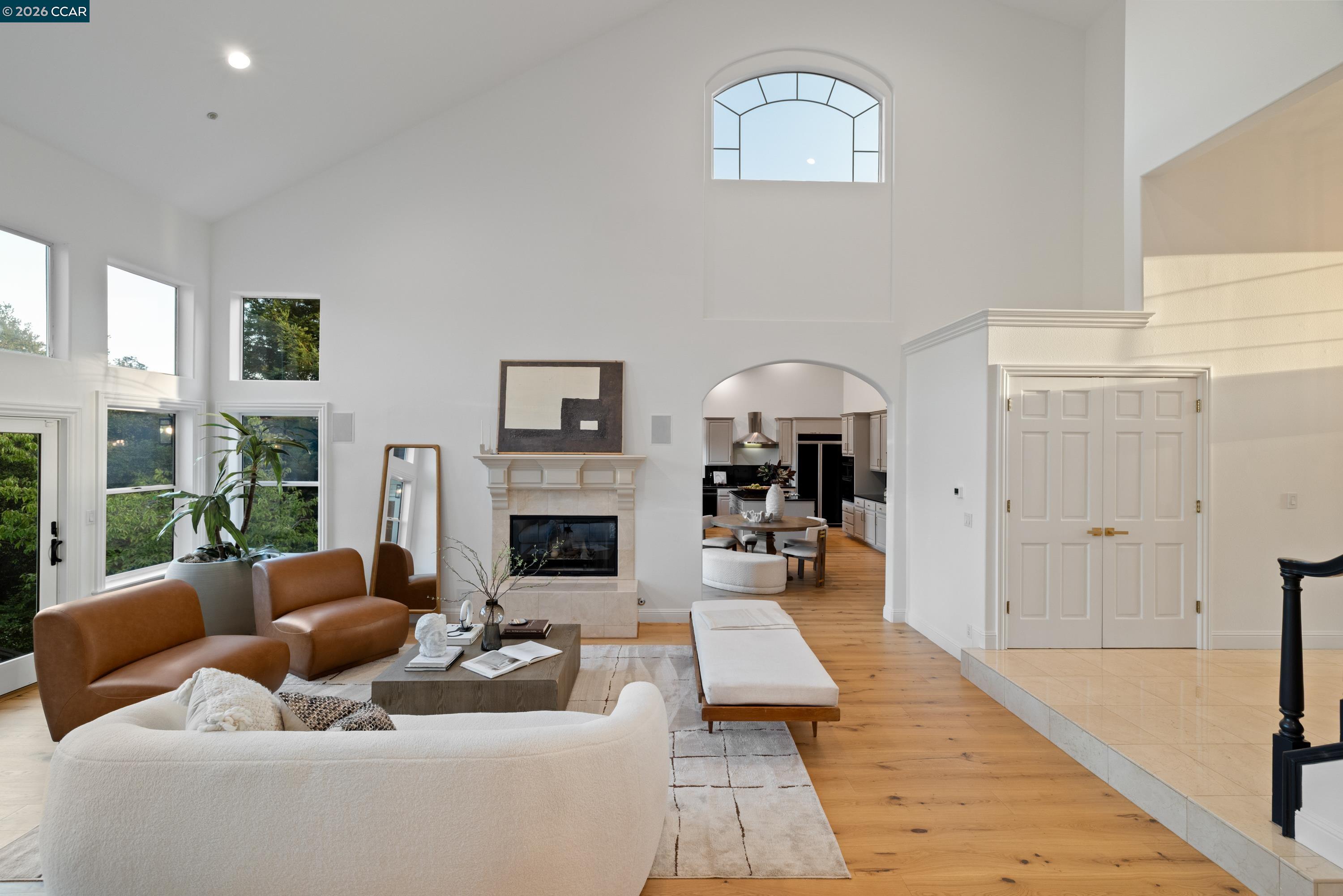 78 Scenic Dr