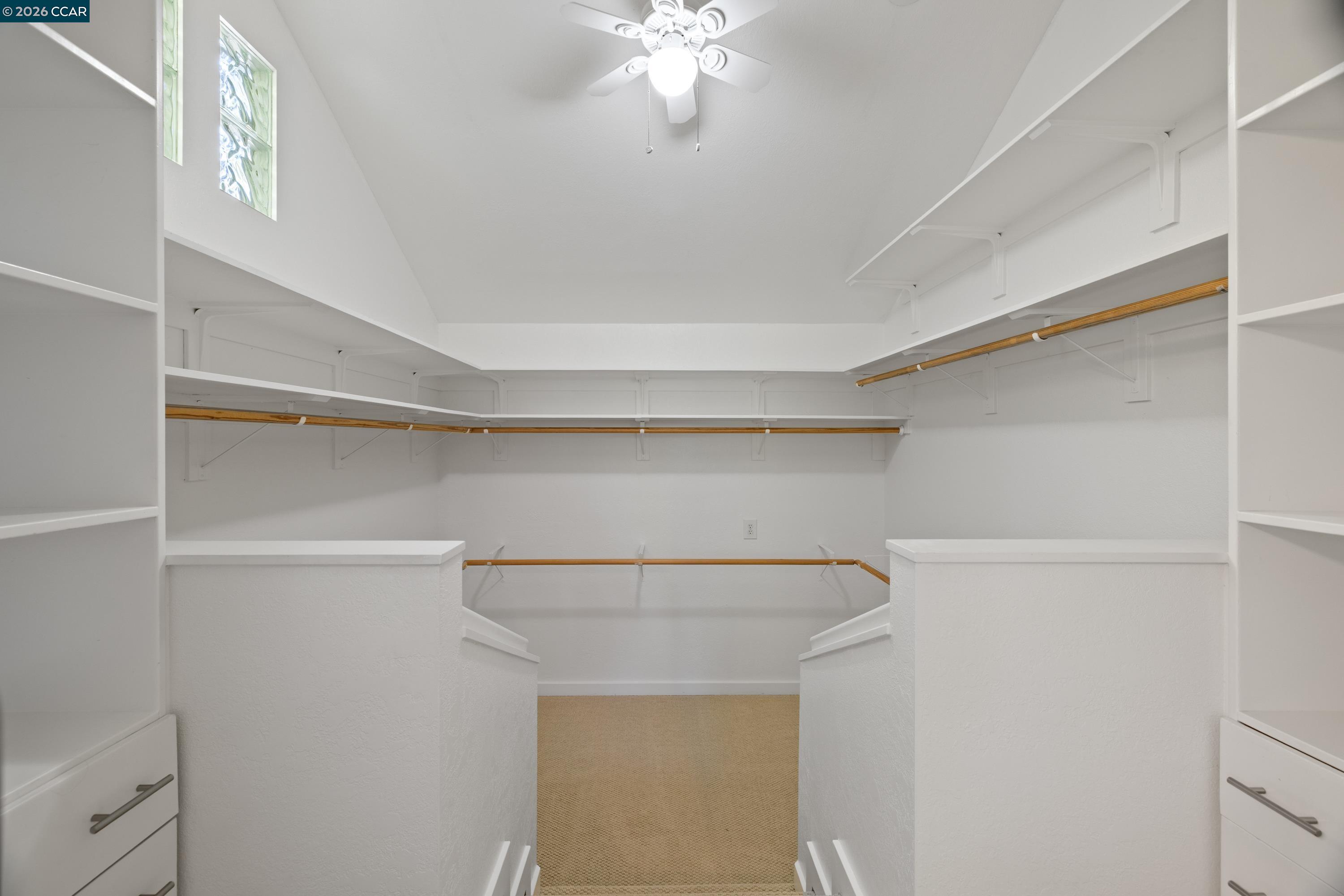 47 El Gavilan Rd