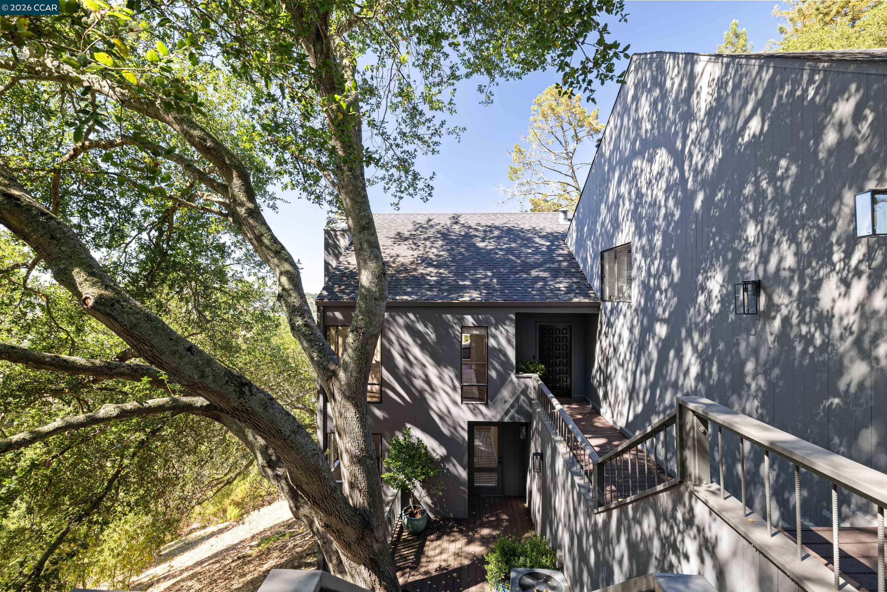 47 El Gavilan Rd