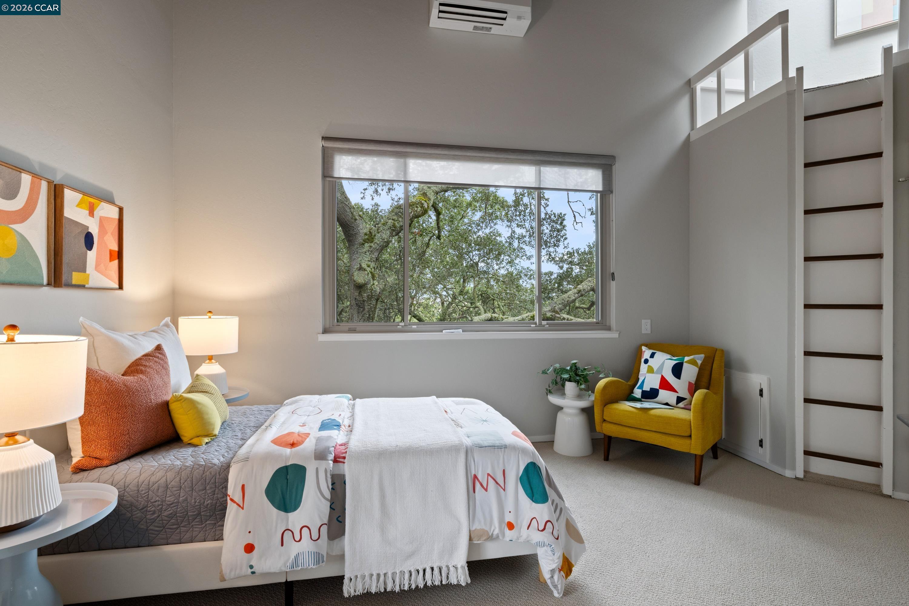 2 Leeward Glen