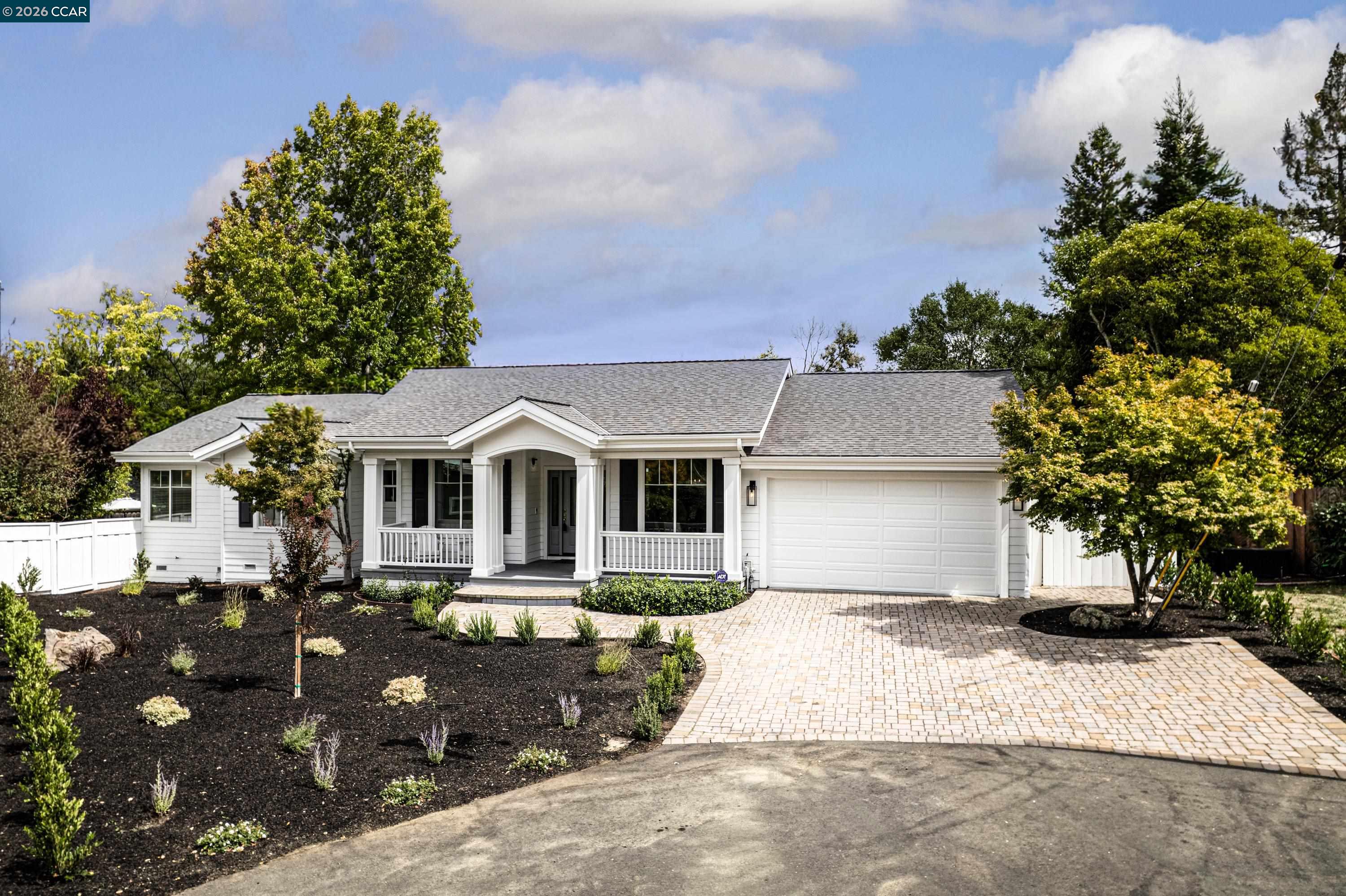 27 Stanton Ave